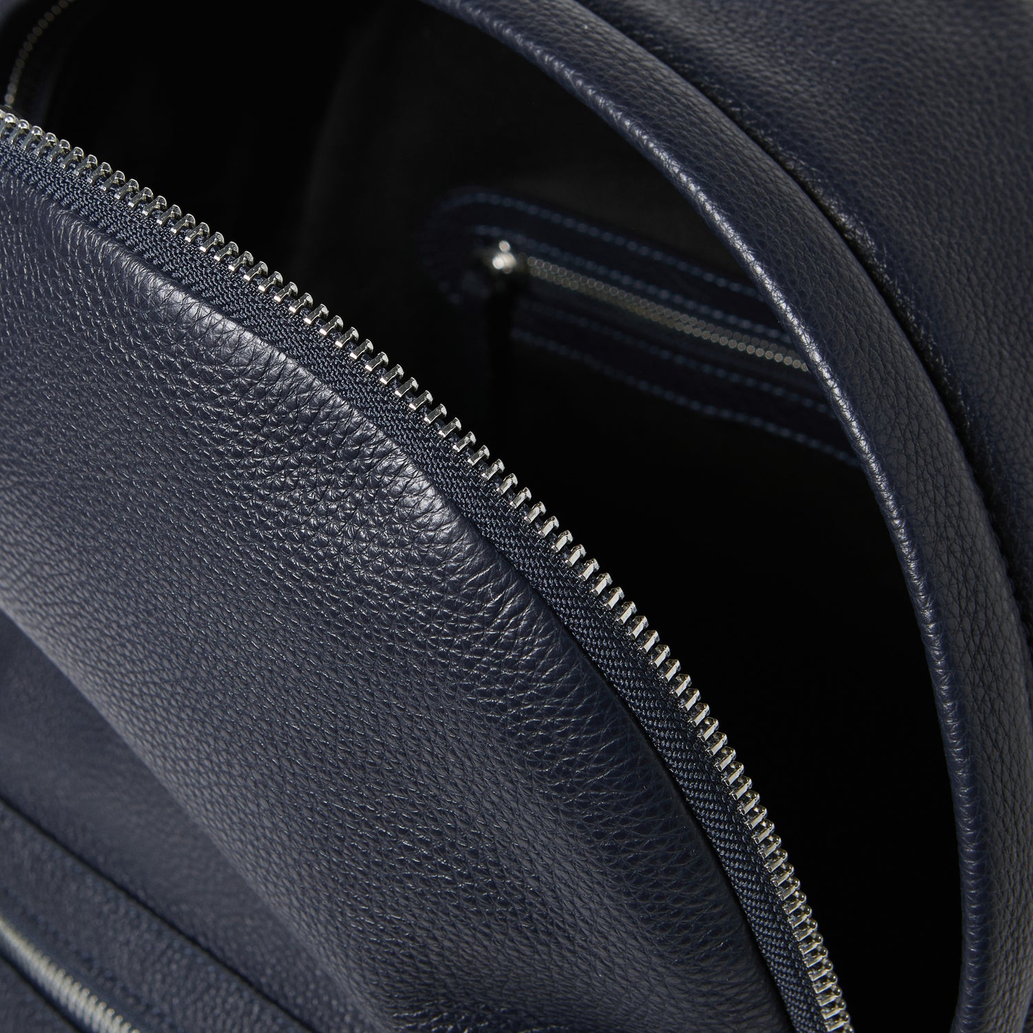 Full-Grain Leather Classic Backpack