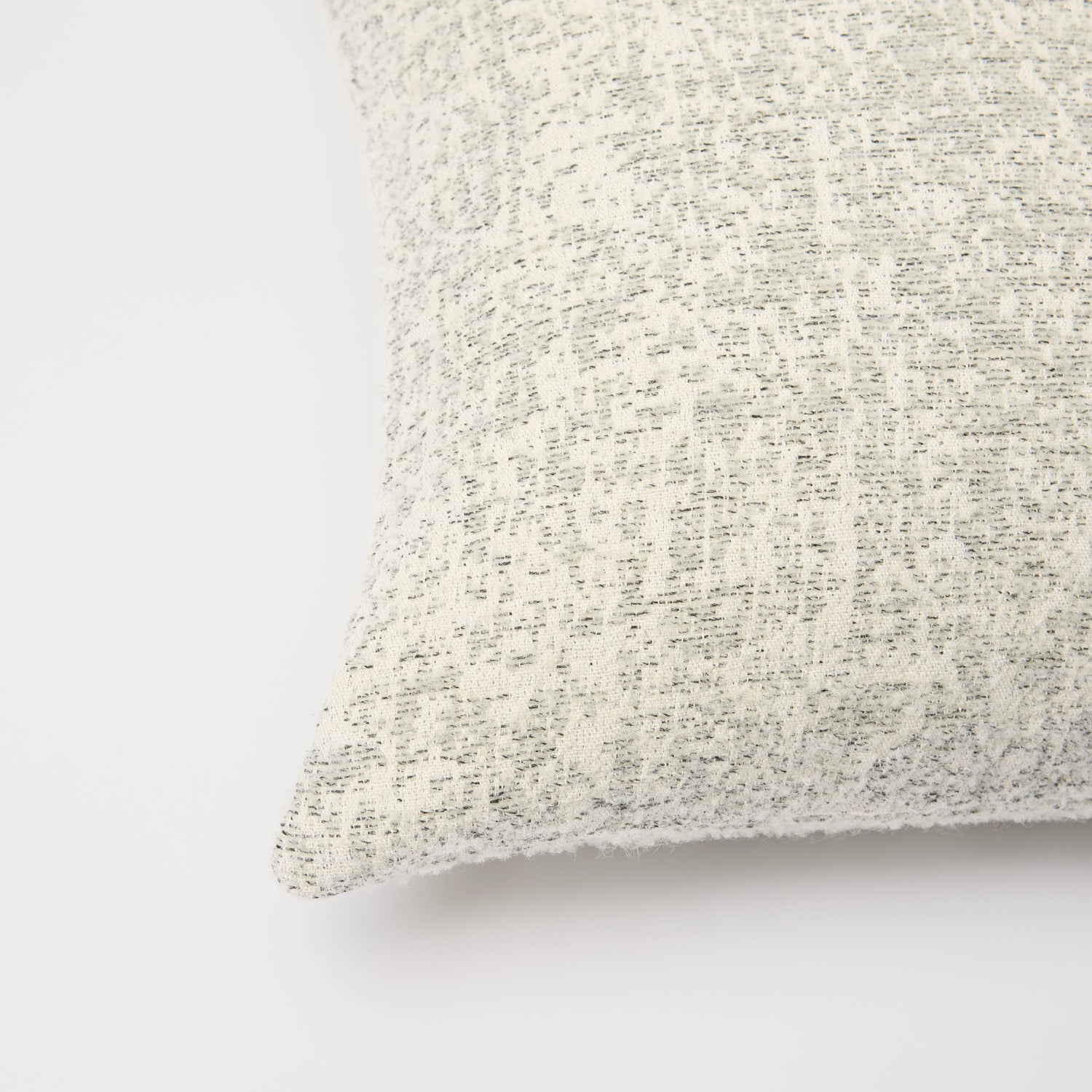 Bouclé Cushion Cover