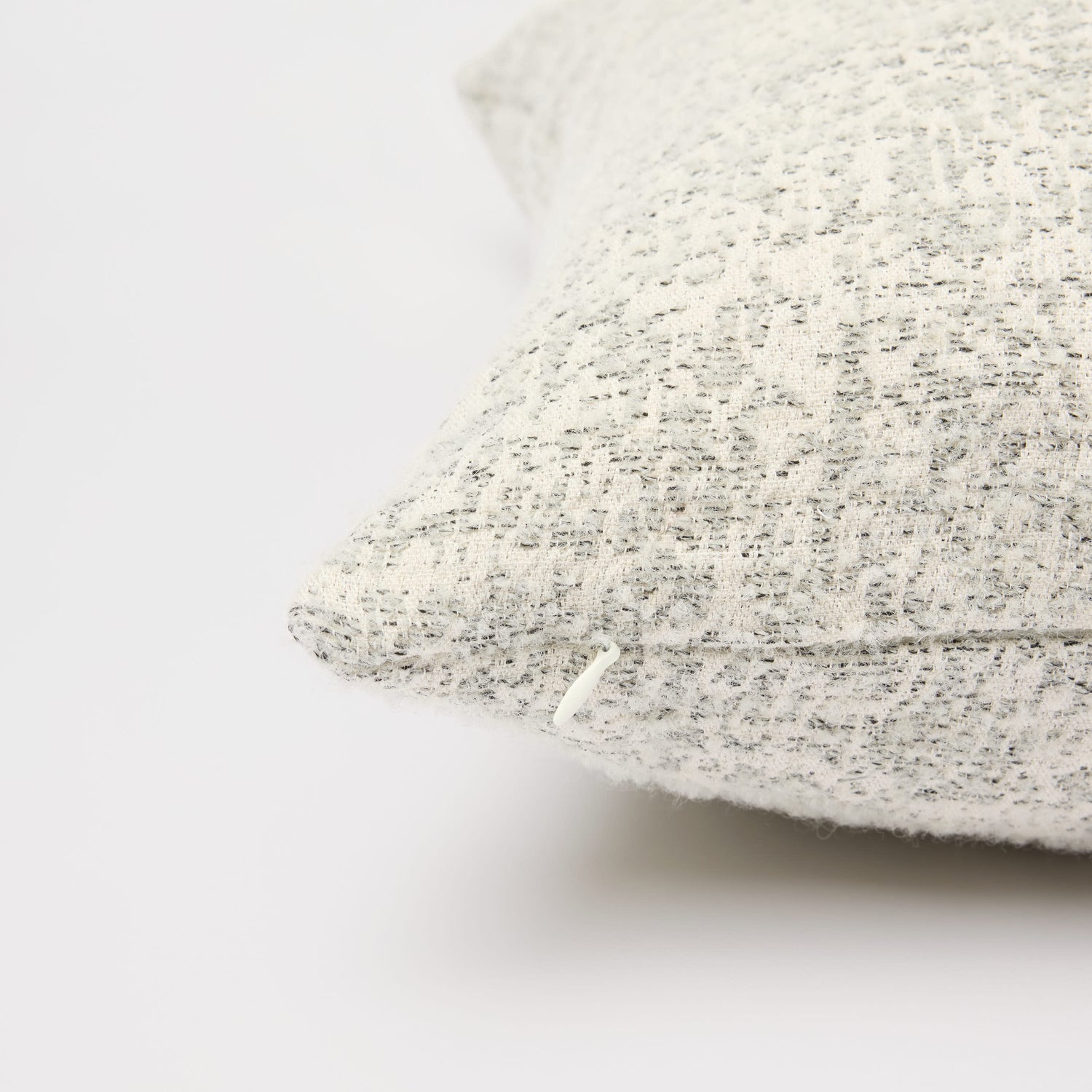Bouclé Cushion Cover