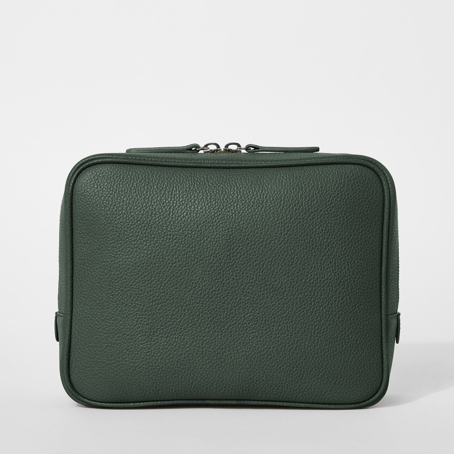 Full-Grain Leather Toiletry Bag
