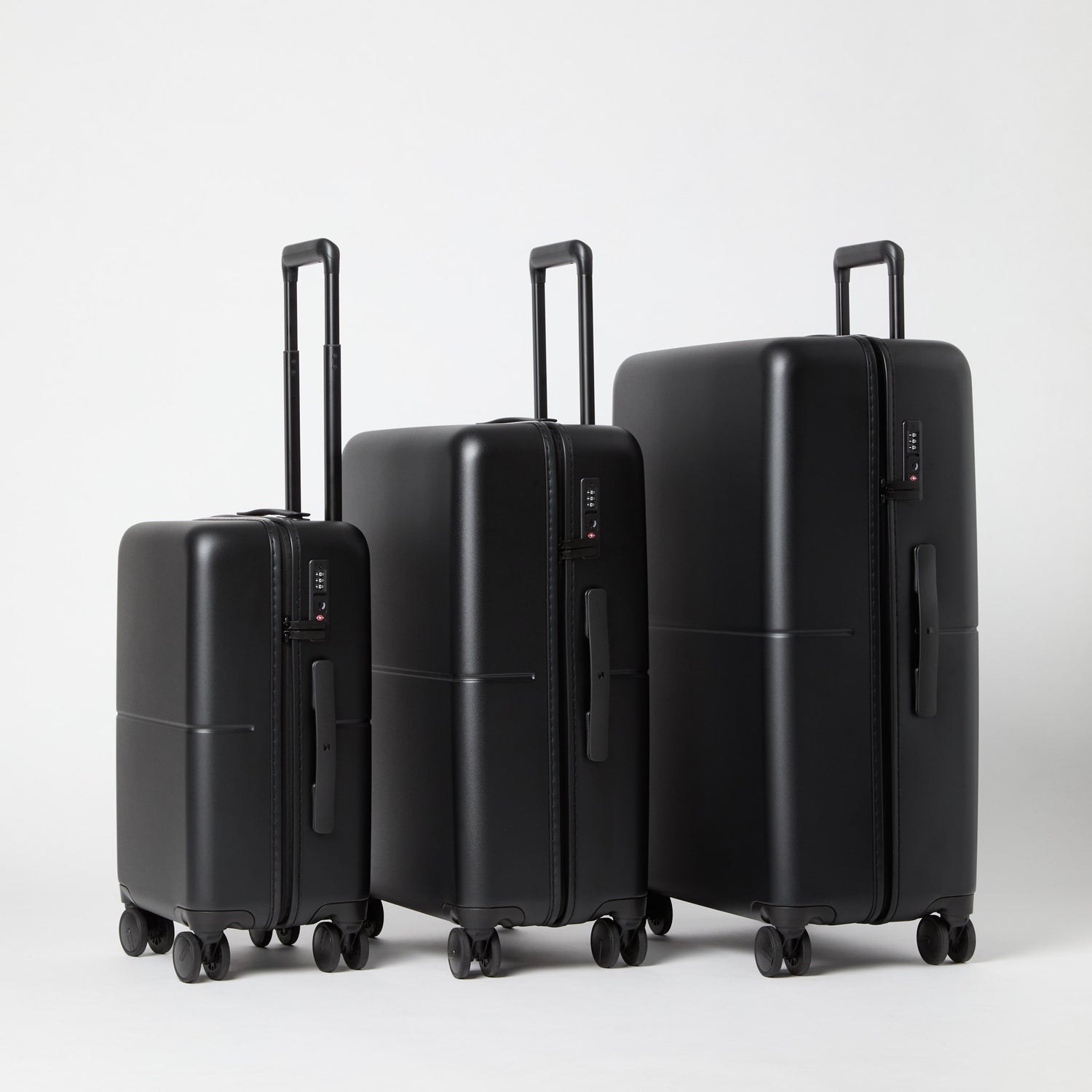 Lightweight Classic Large Check In Suitcase