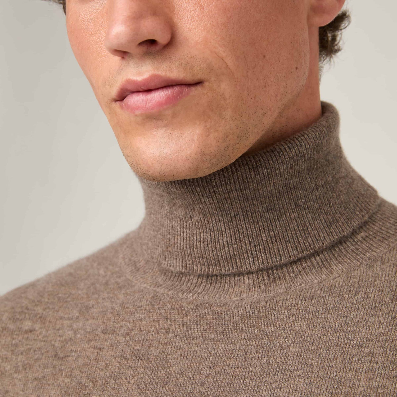 Men's Cashmere Roll Neck Sweater