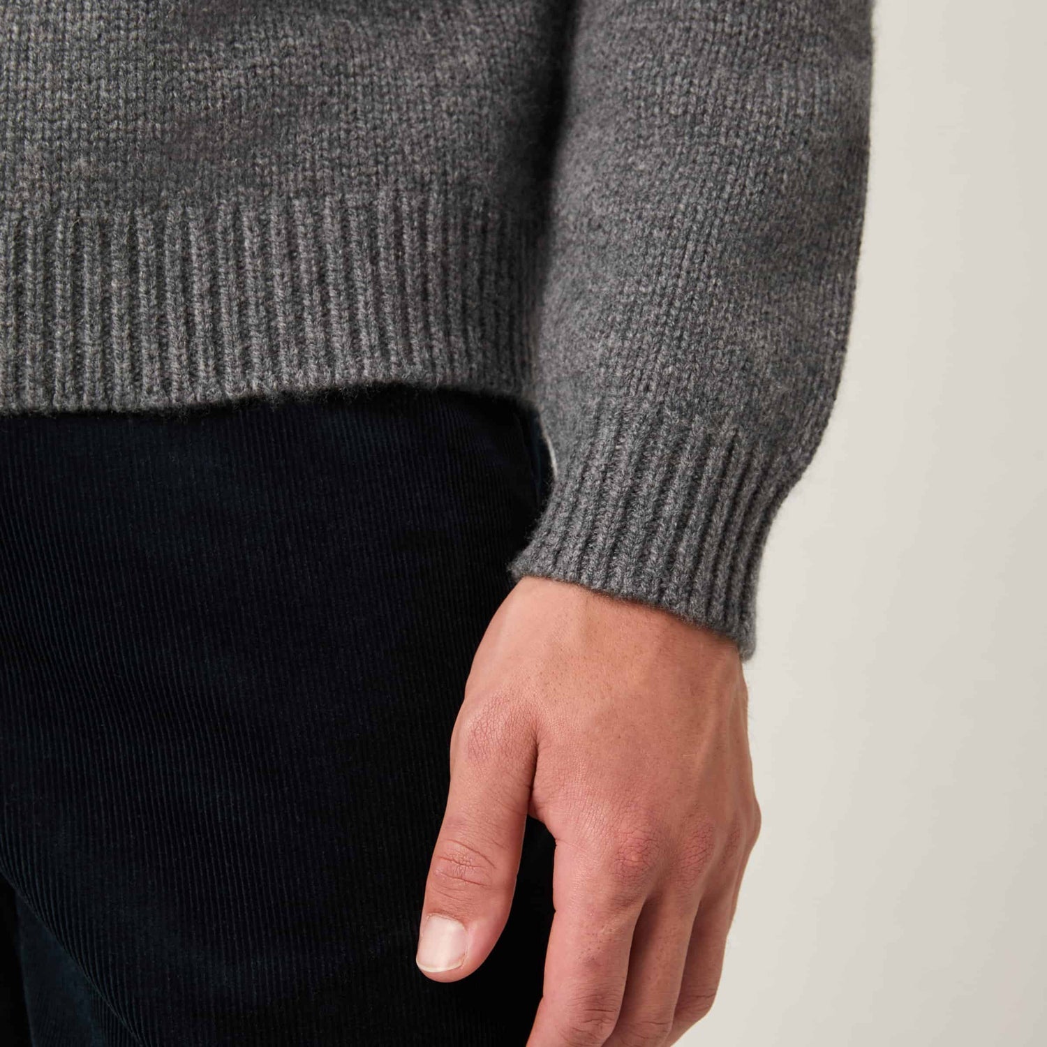 Men's Heavy Wool-Cashmere Roll Neck Sweater