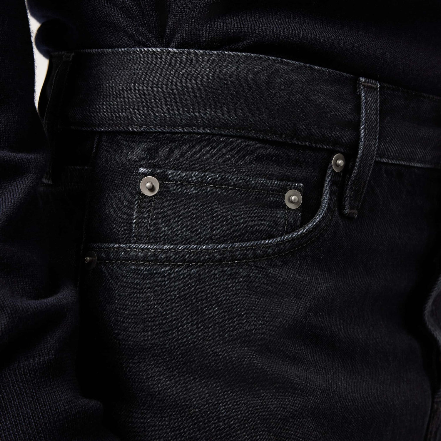 Men's Regular Fit Tapered Denim