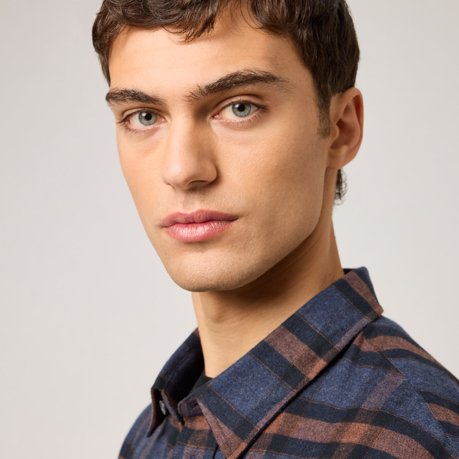 Men's Relaxed Cotton Flannel Shirt