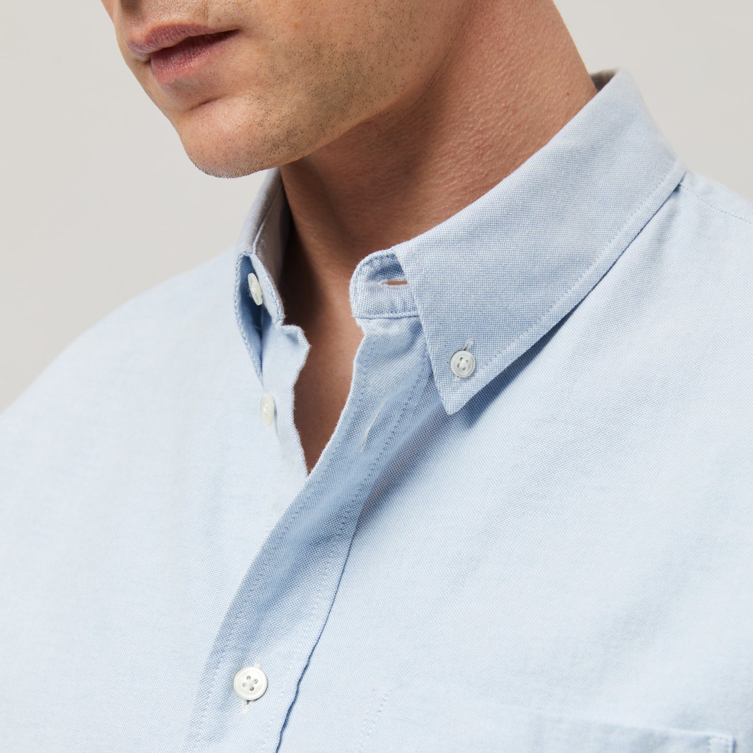 Men's Relaxed Button-Down Oxford Shirt