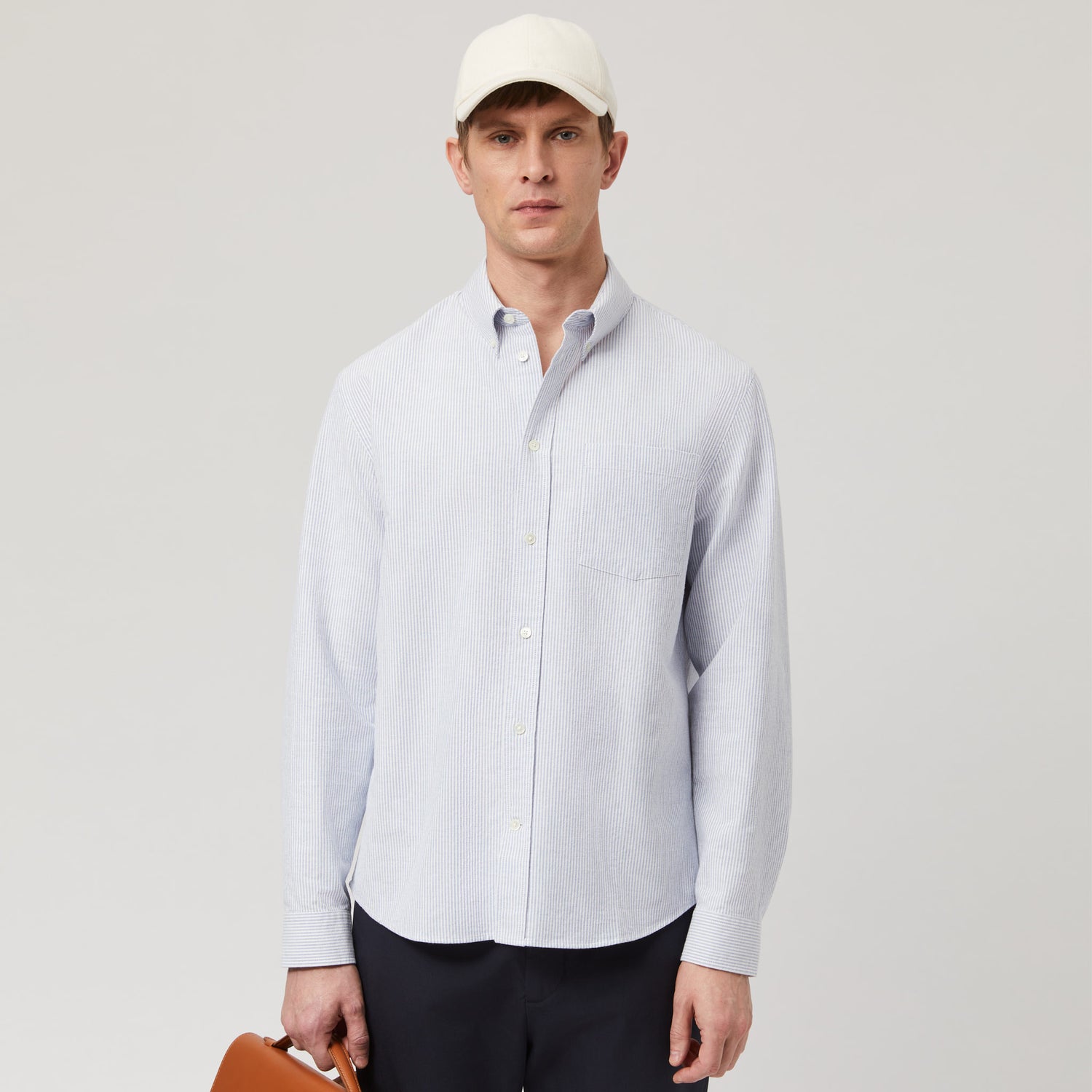 Men's Relaxed Button-Down Oxford Shirt