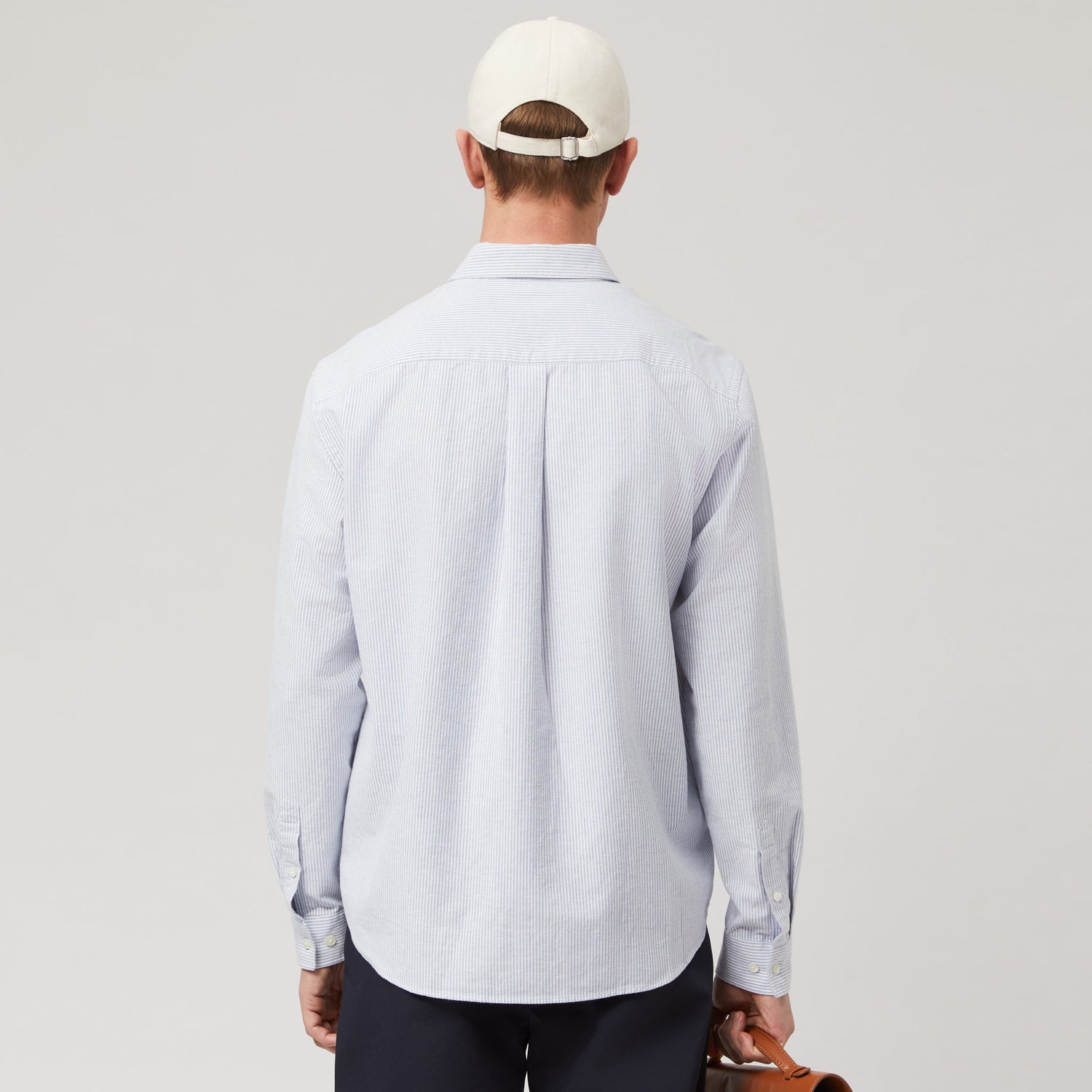 Men's Relaxed Button-Down Oxford Shirt