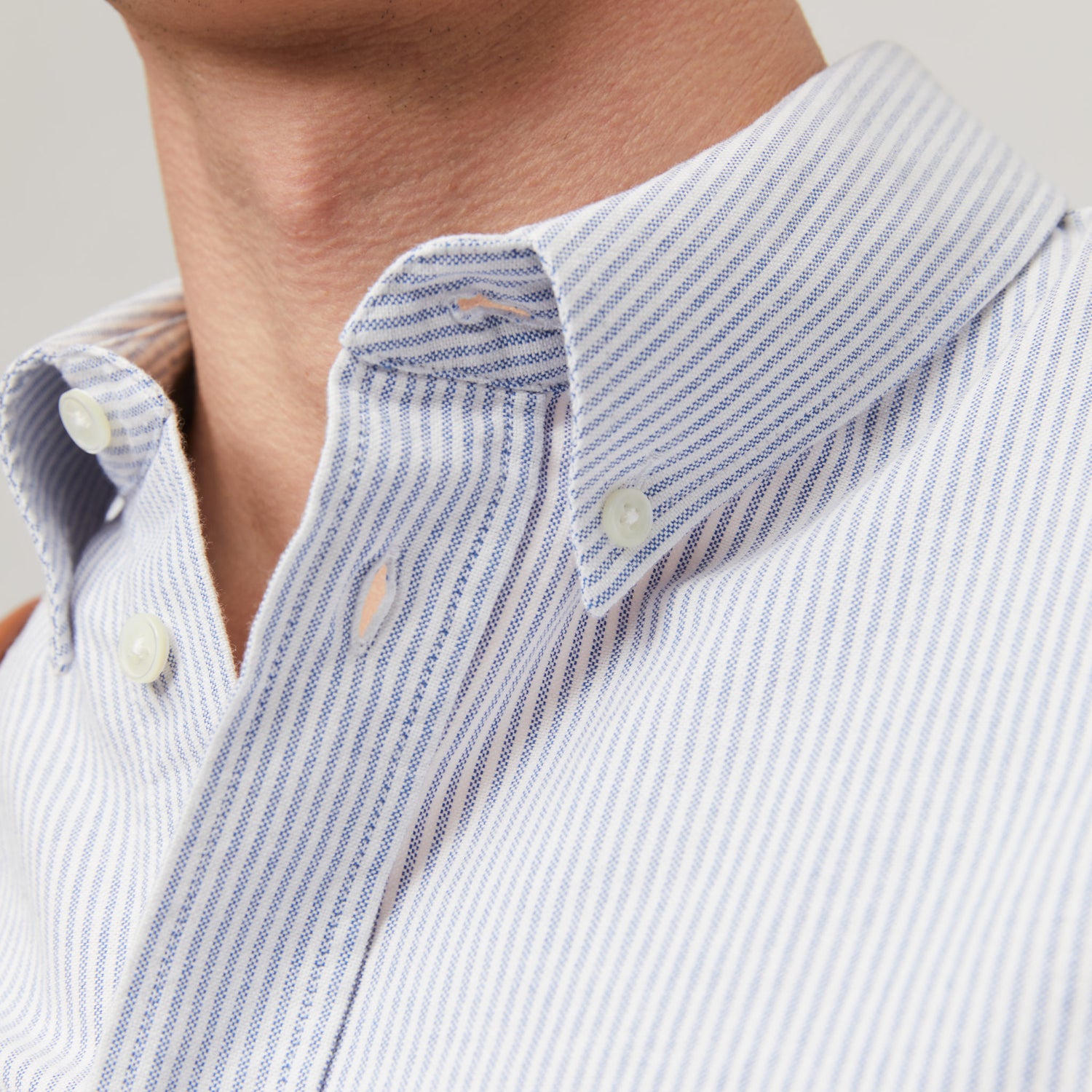 Men's Relaxed Button-Down Oxford Shirt