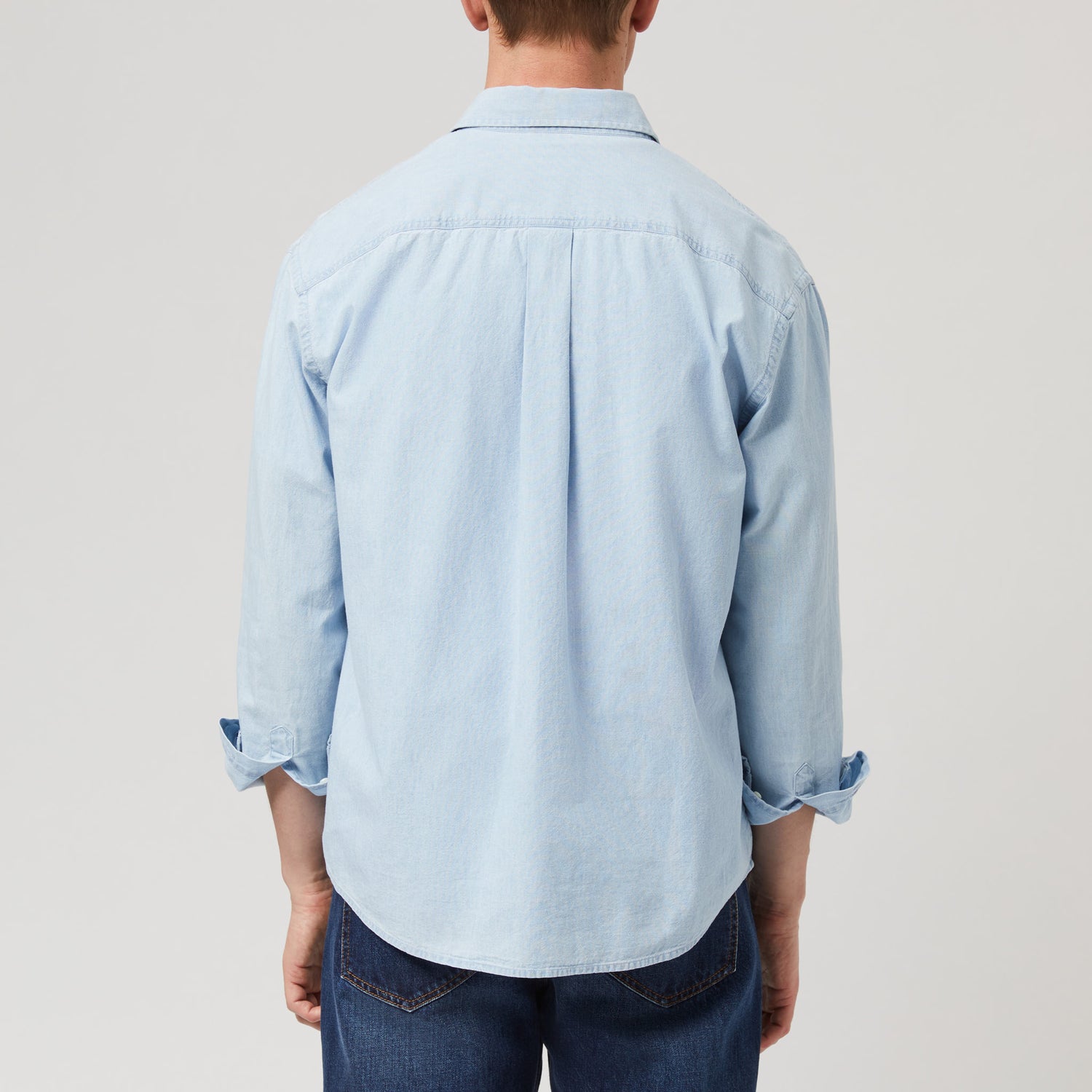 Men's Relaxed Cotton-Chambray Shirt