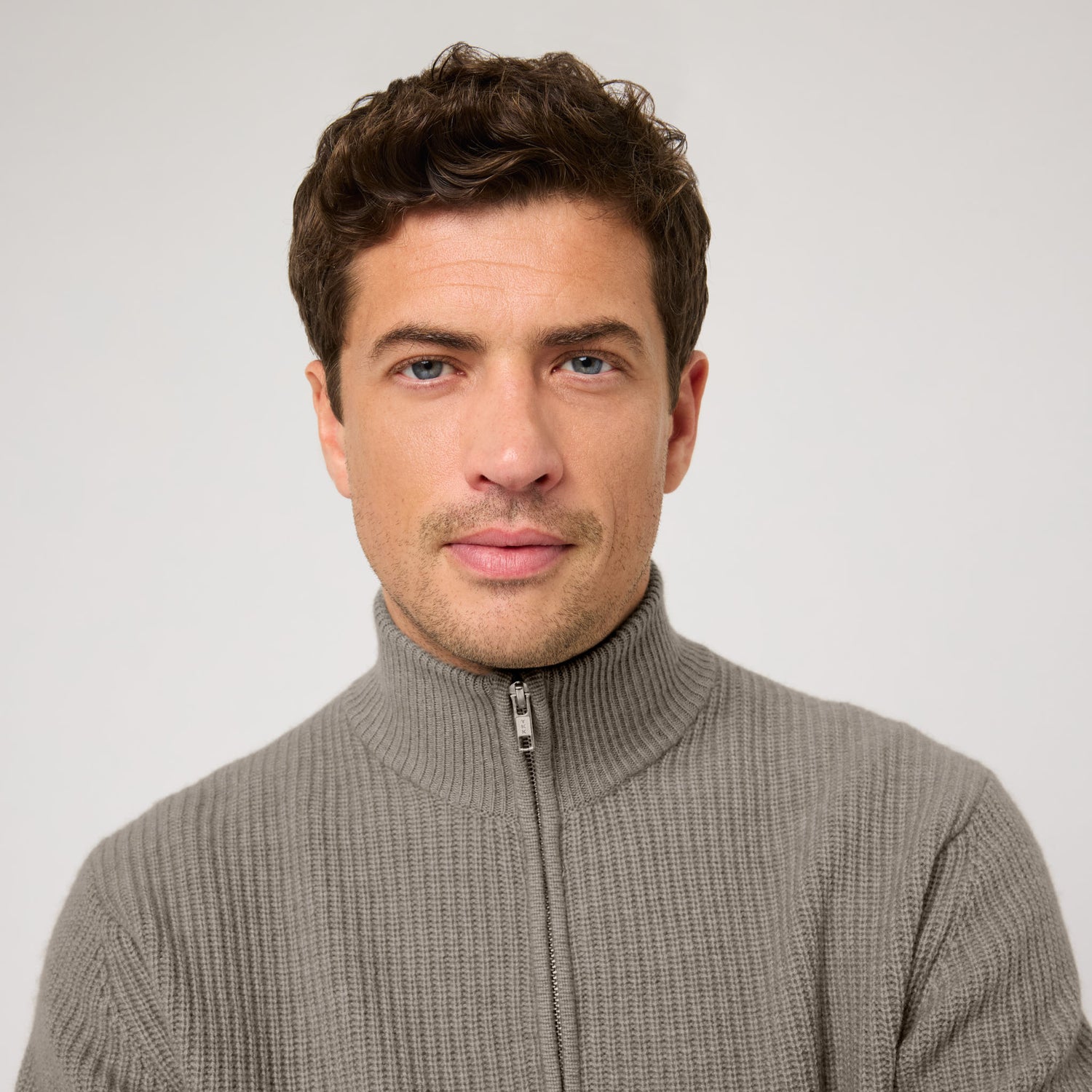 Men's Wool-Cashmere Rib Half Zip Sweater