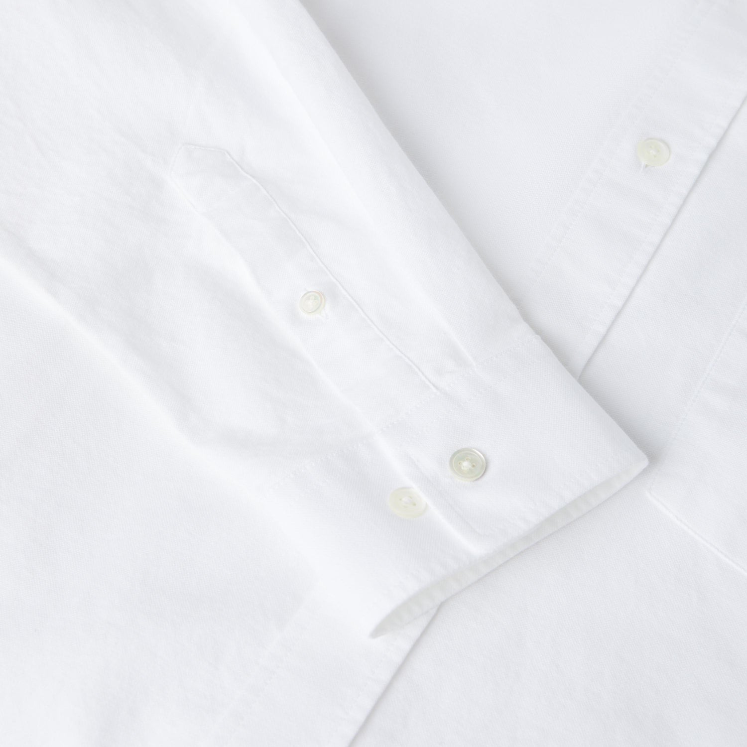 Men's Relaxed Button-Down Oxford Shirt