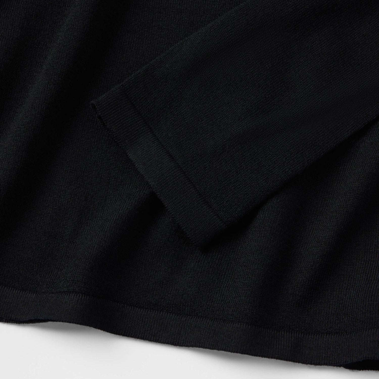 Women's Thin Merino Knitted Top
