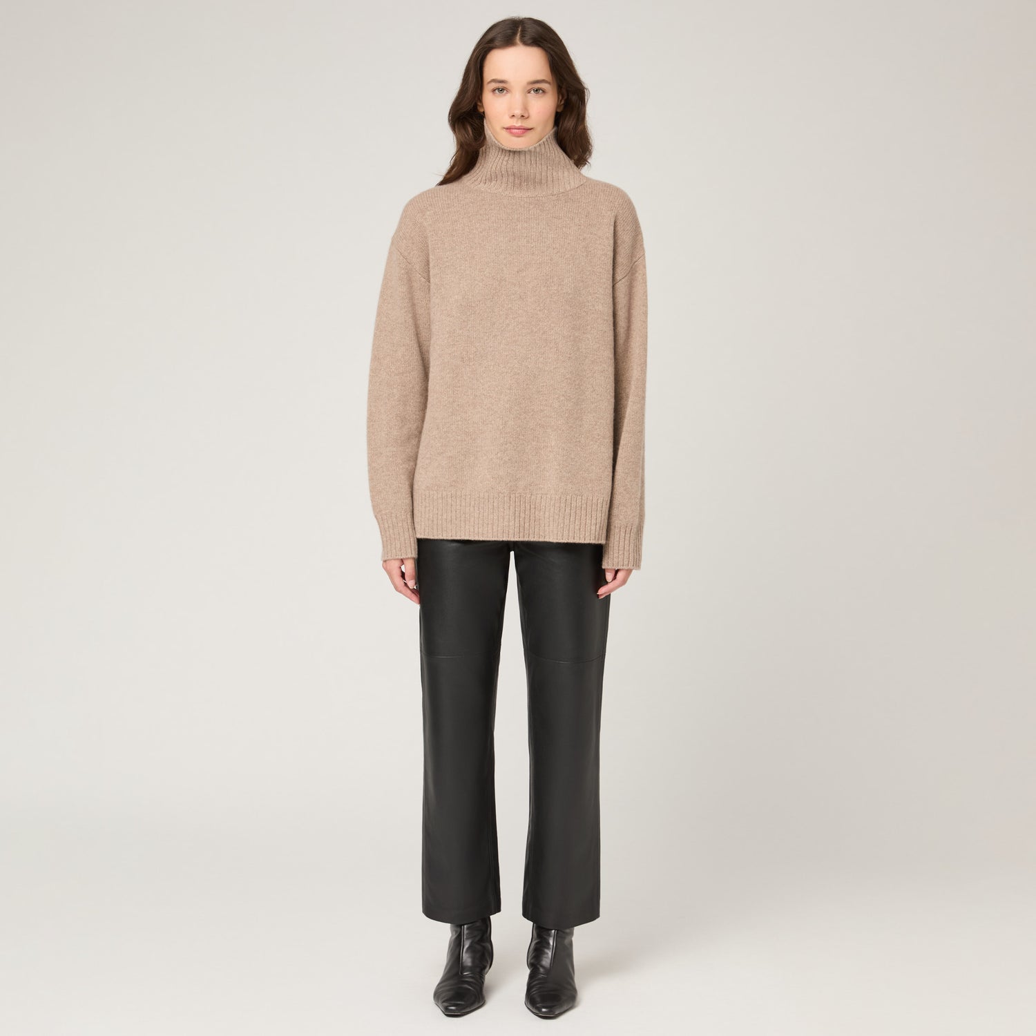 Women's Heavy-Knit Cashmere Roll Neck Sweater