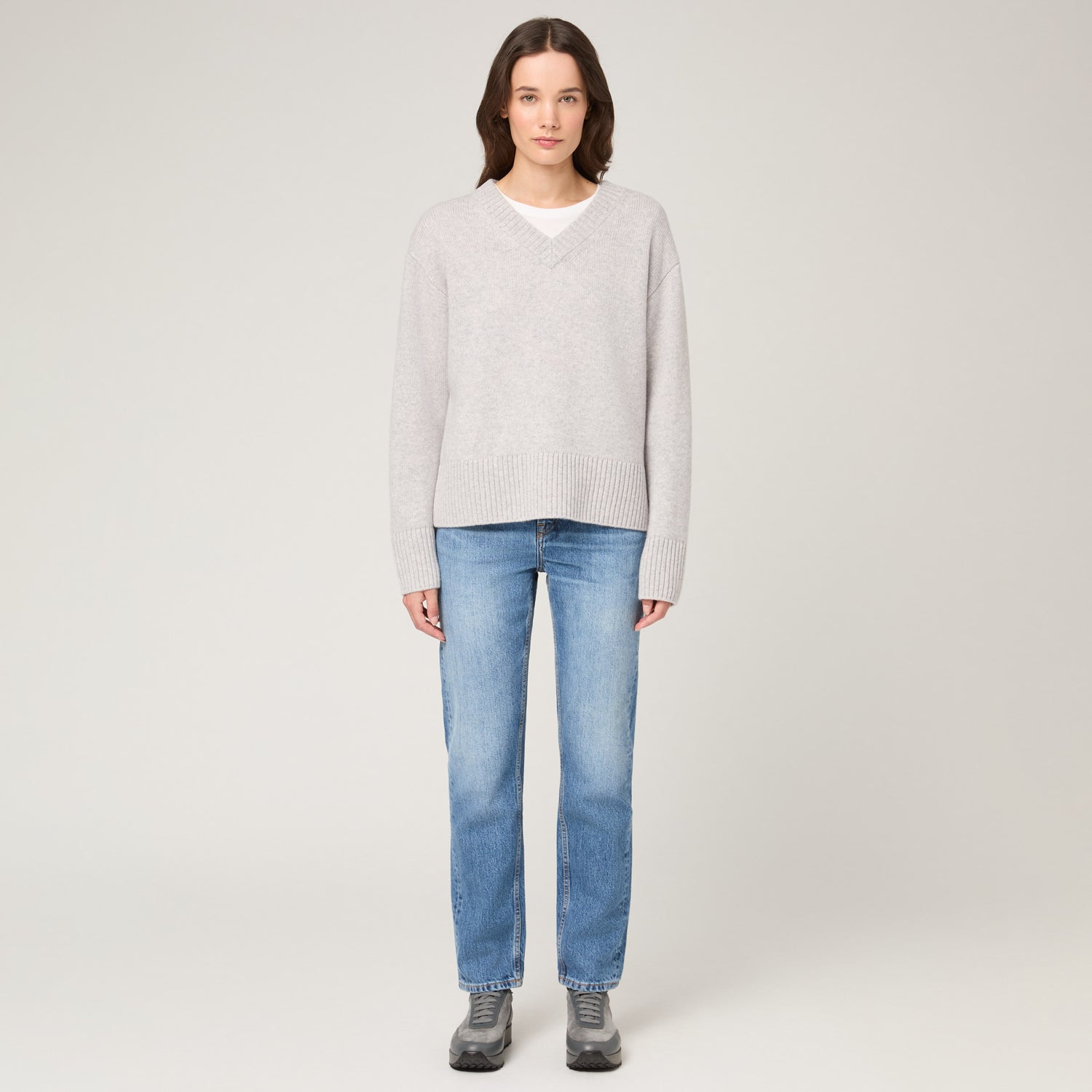 Women's Relaxed Cashmere V-Neck Sweater
