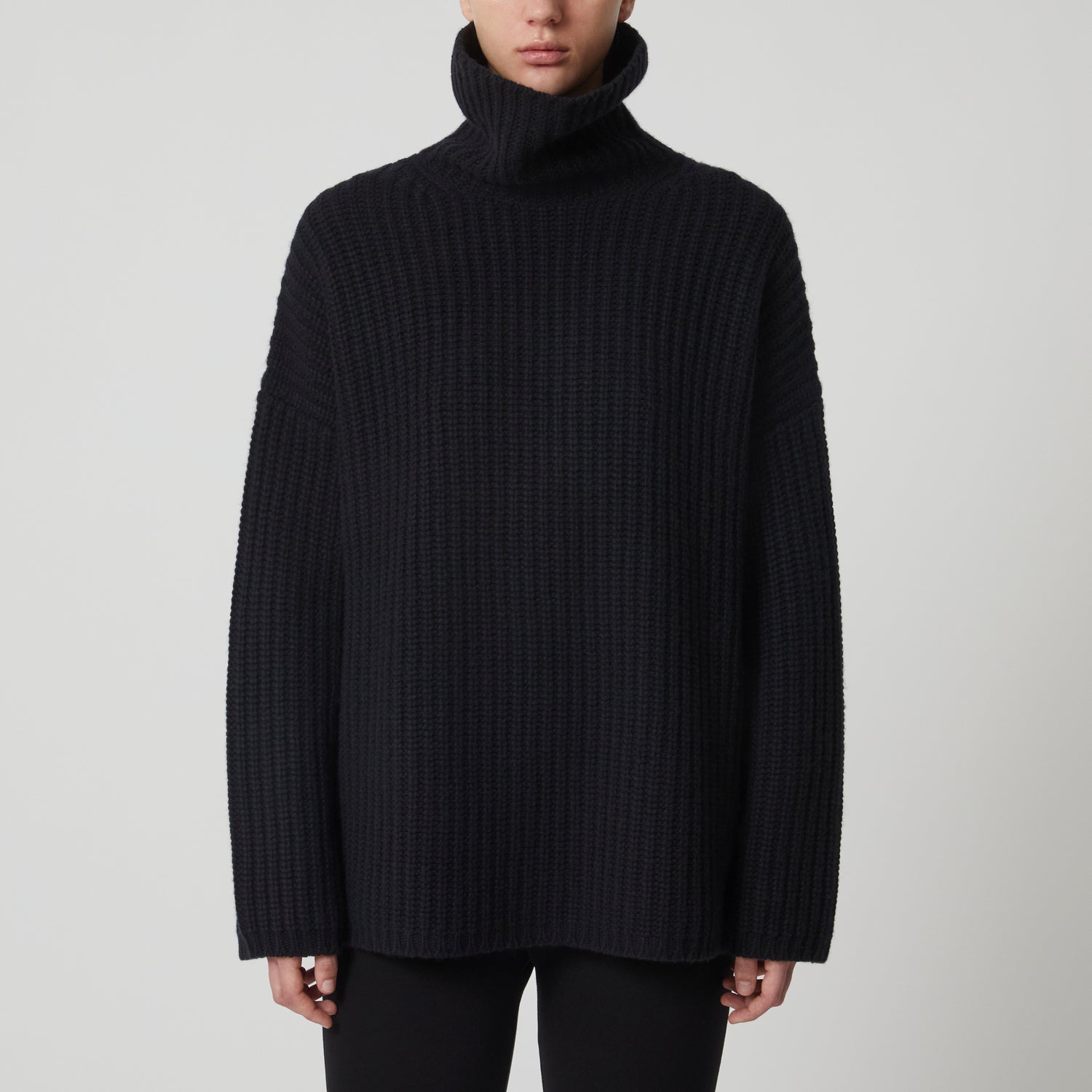 Women's Heavy Knit Cashmere Turtleneck Sweater