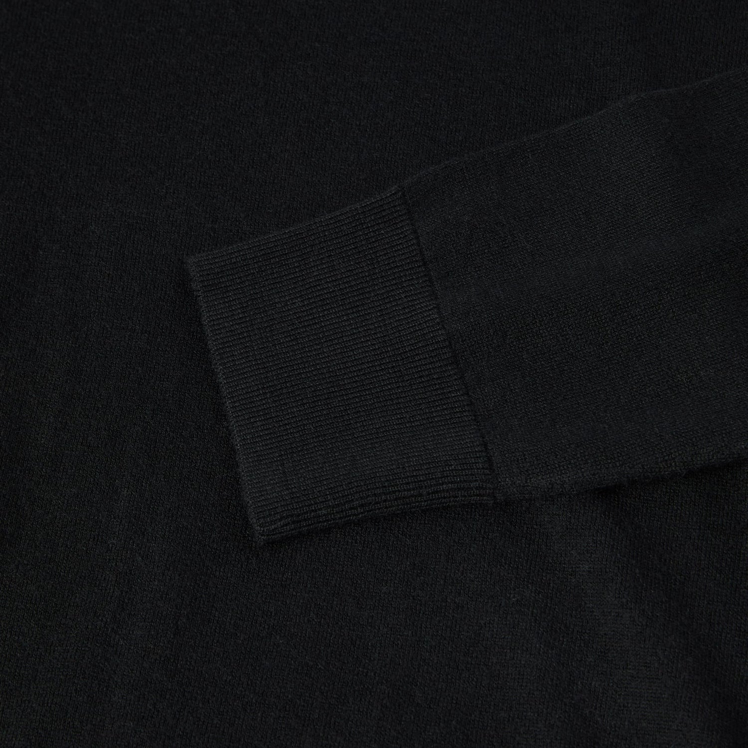 Women's Fine-Knit Cashmere V-Neck Sweater
