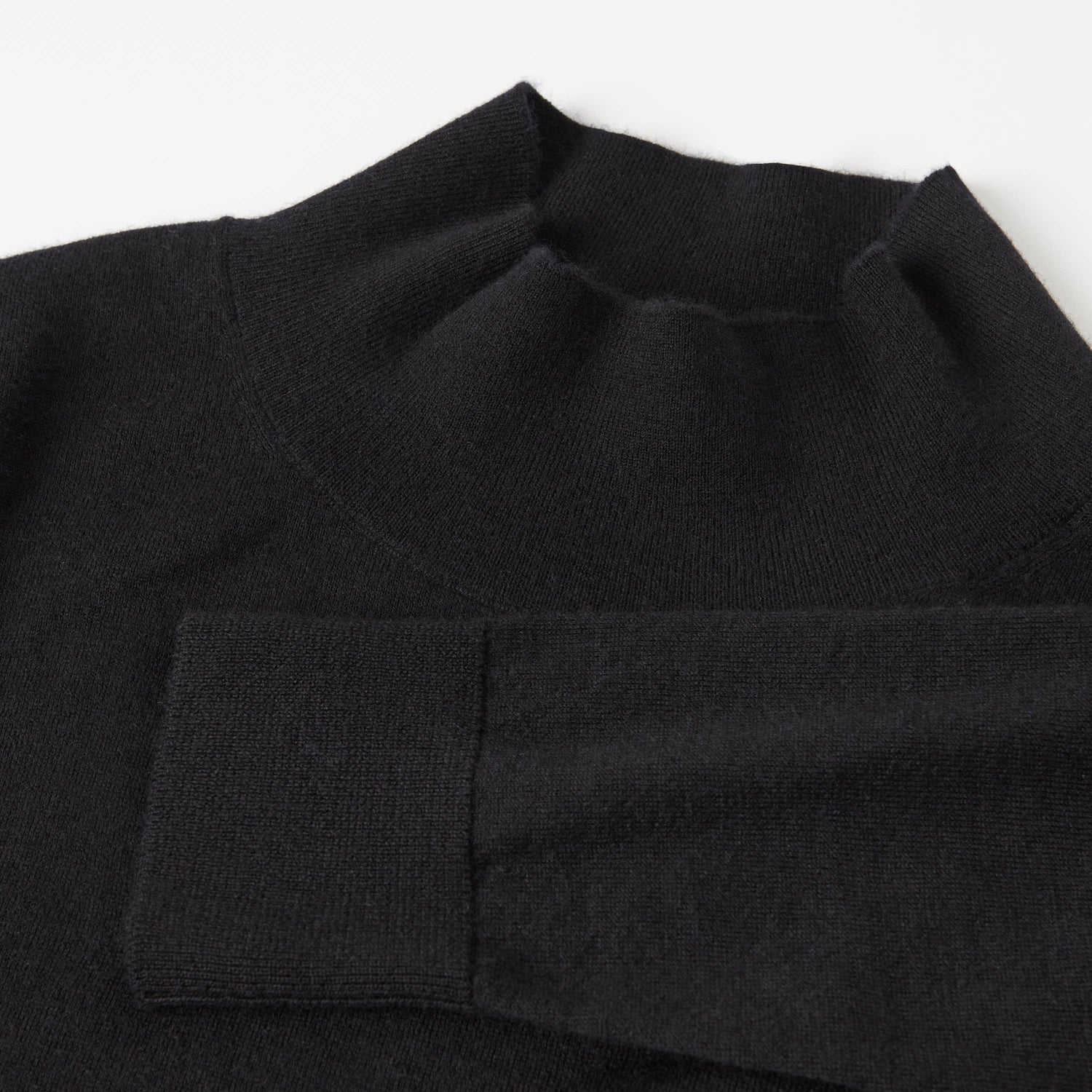 Women's Fine Knit Cashmere High Neck Sweater
