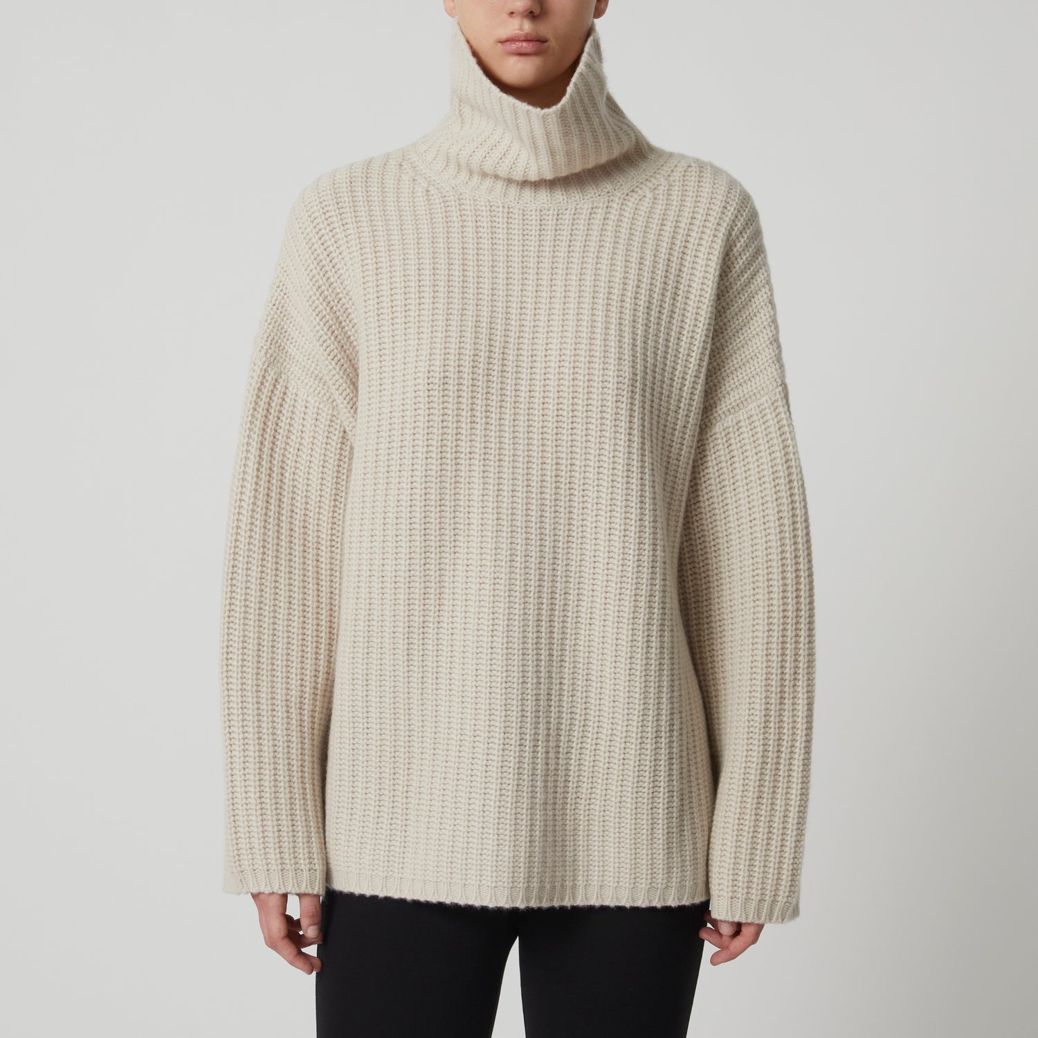Women's Heavy Knit Cashmere Turtleneck