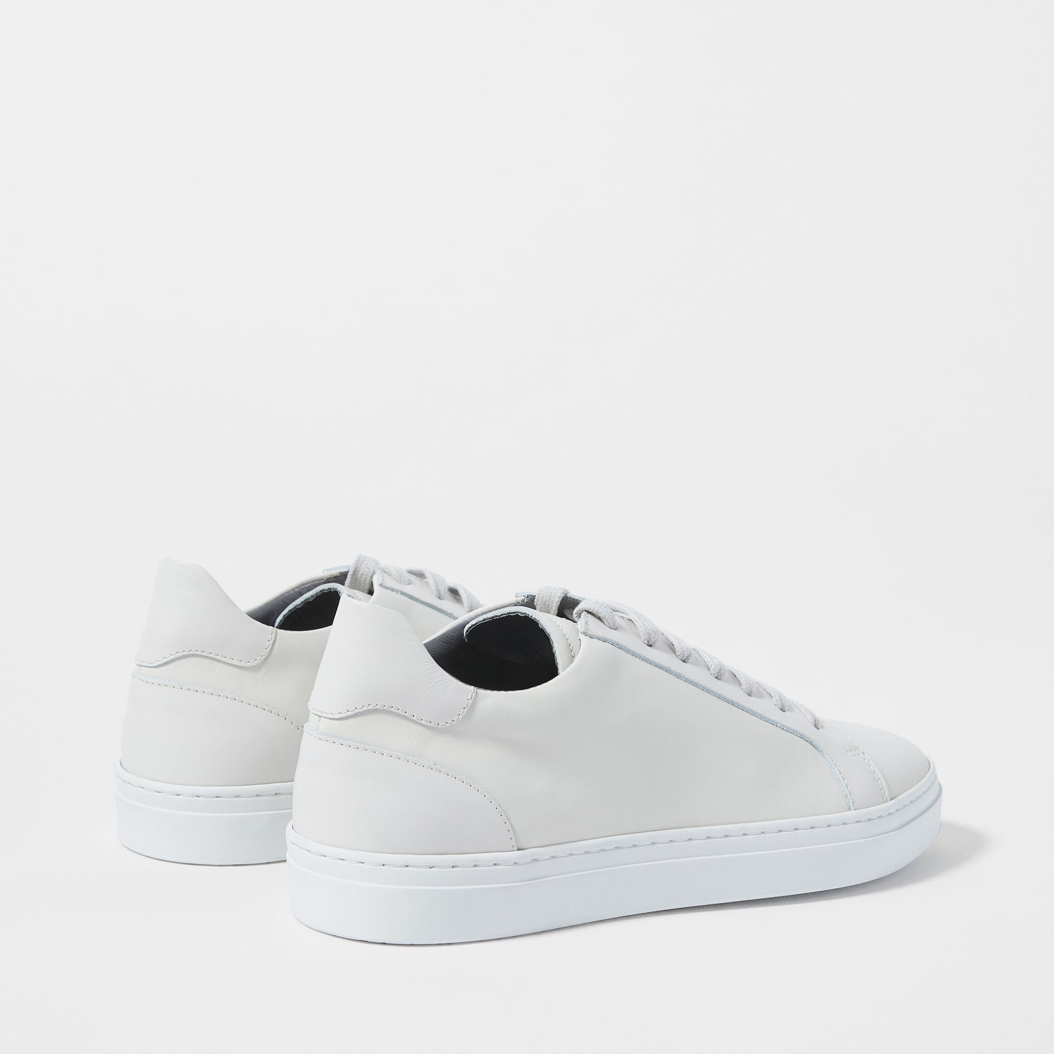 Court Calfskin Sneaker Junior