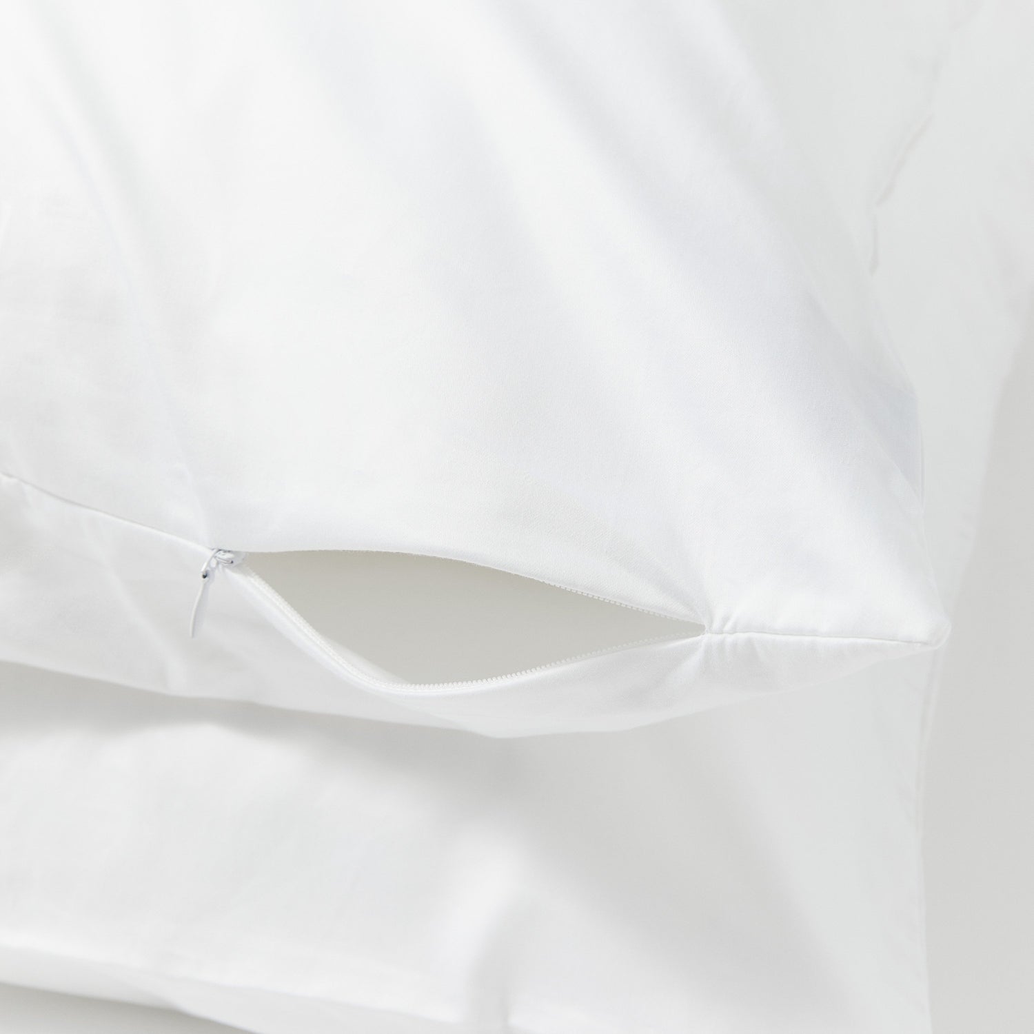 Pillow Protector 2-P