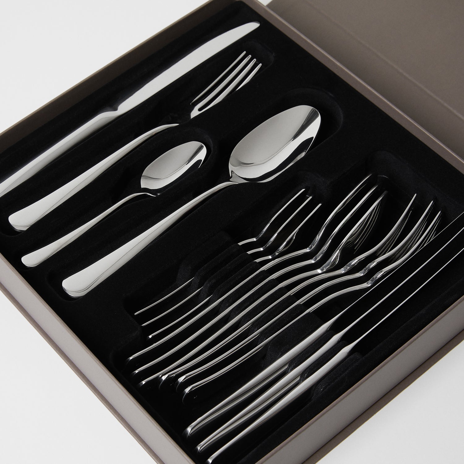 Cutlery Set 16 Pieces