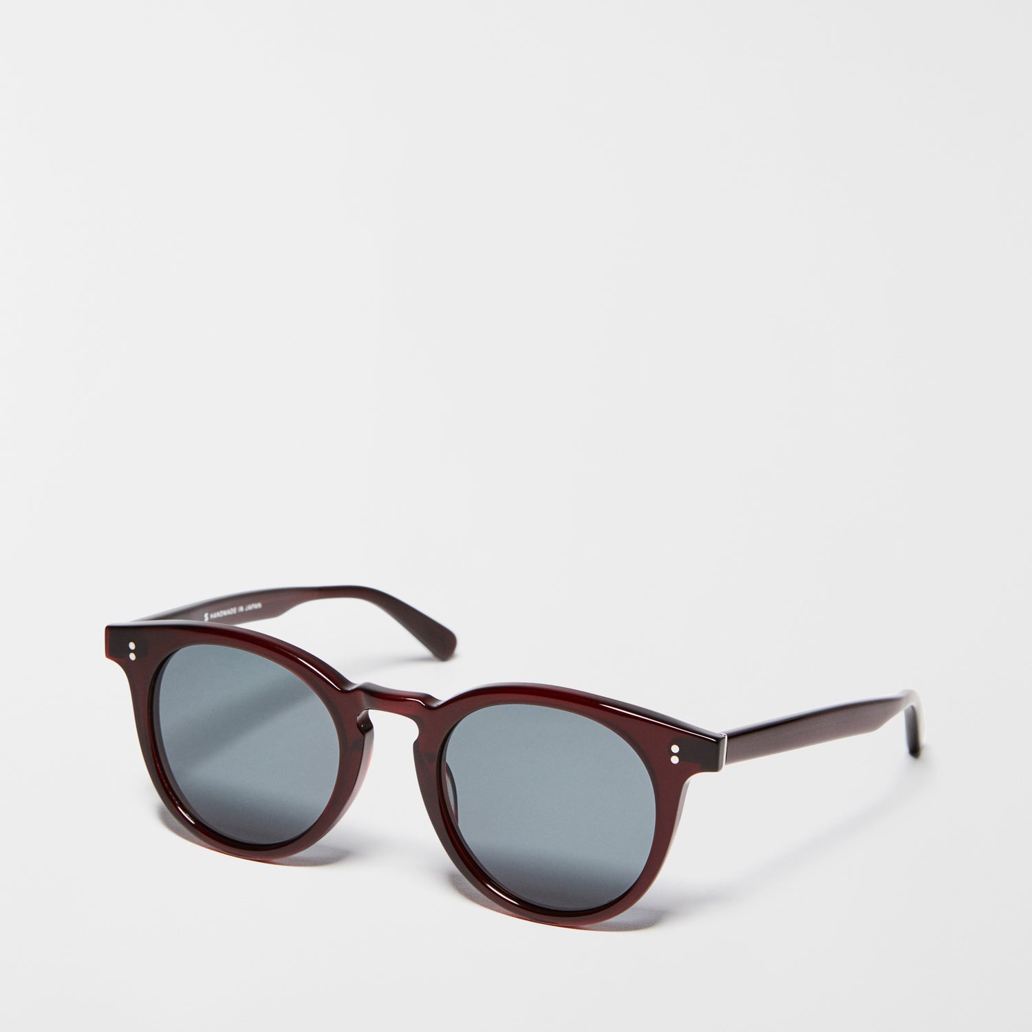 Illetes Round Acetate Sunglasses