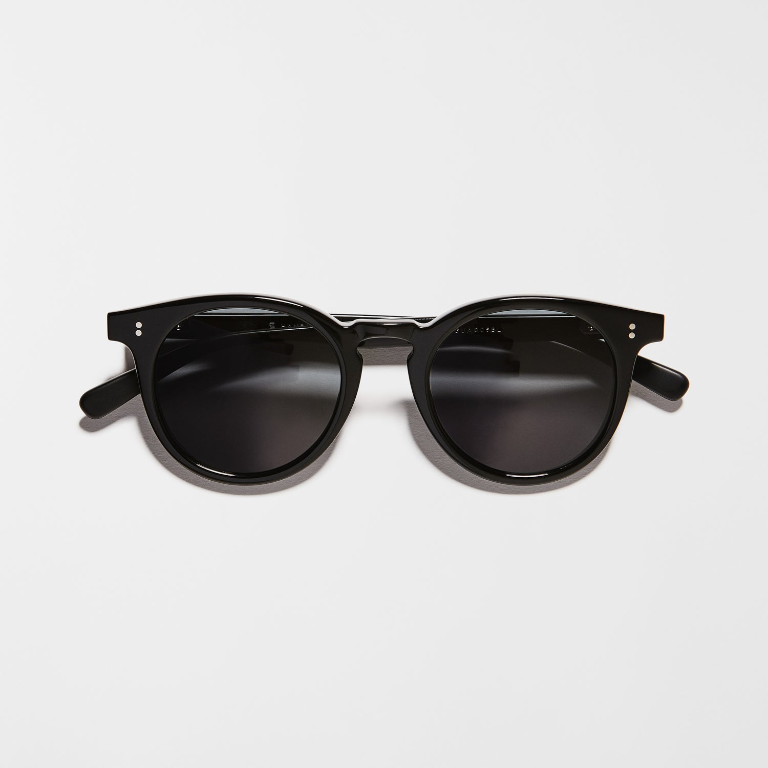 Illetes Round Acetate Sunglasses