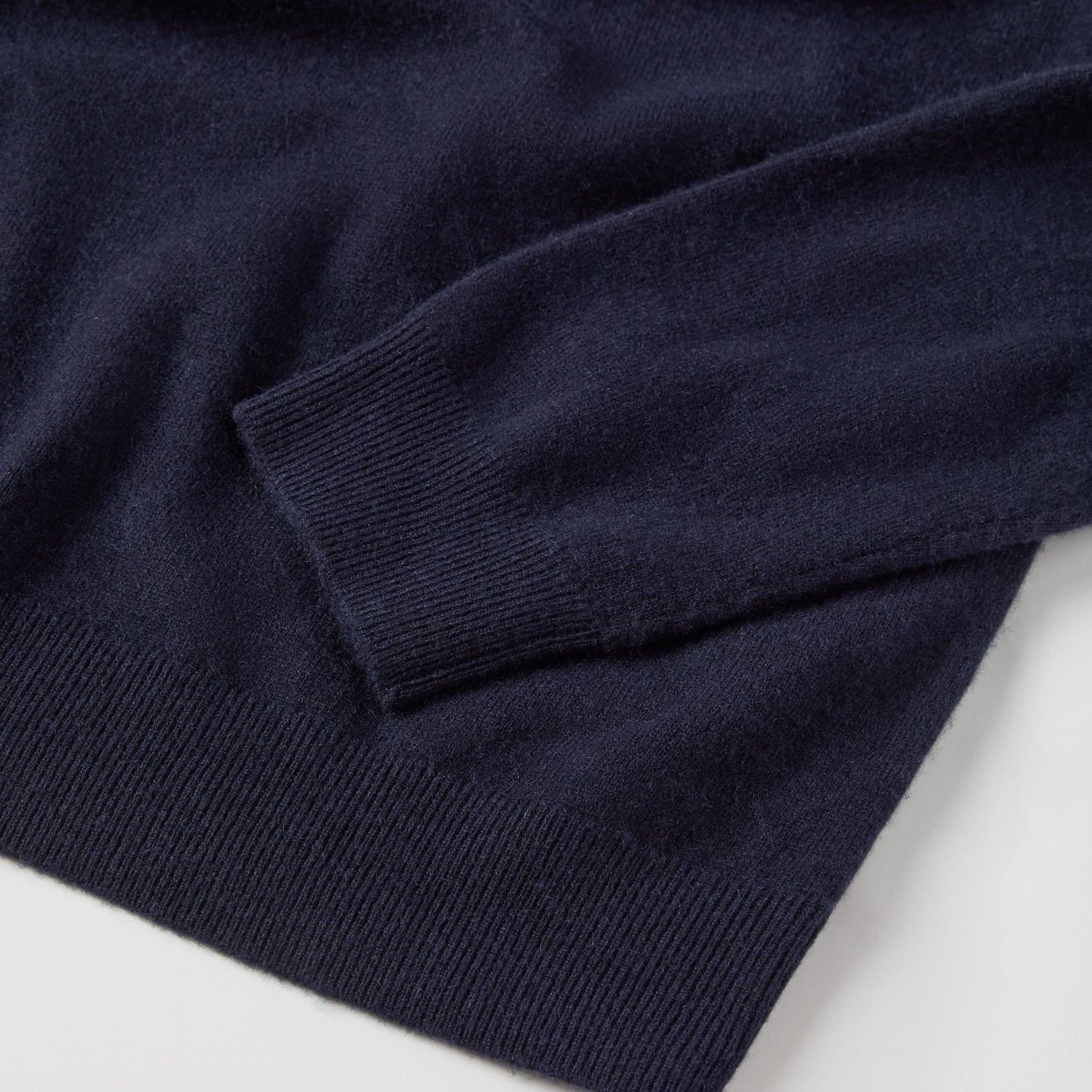 Men's Cashmere Roll Neck Sweater