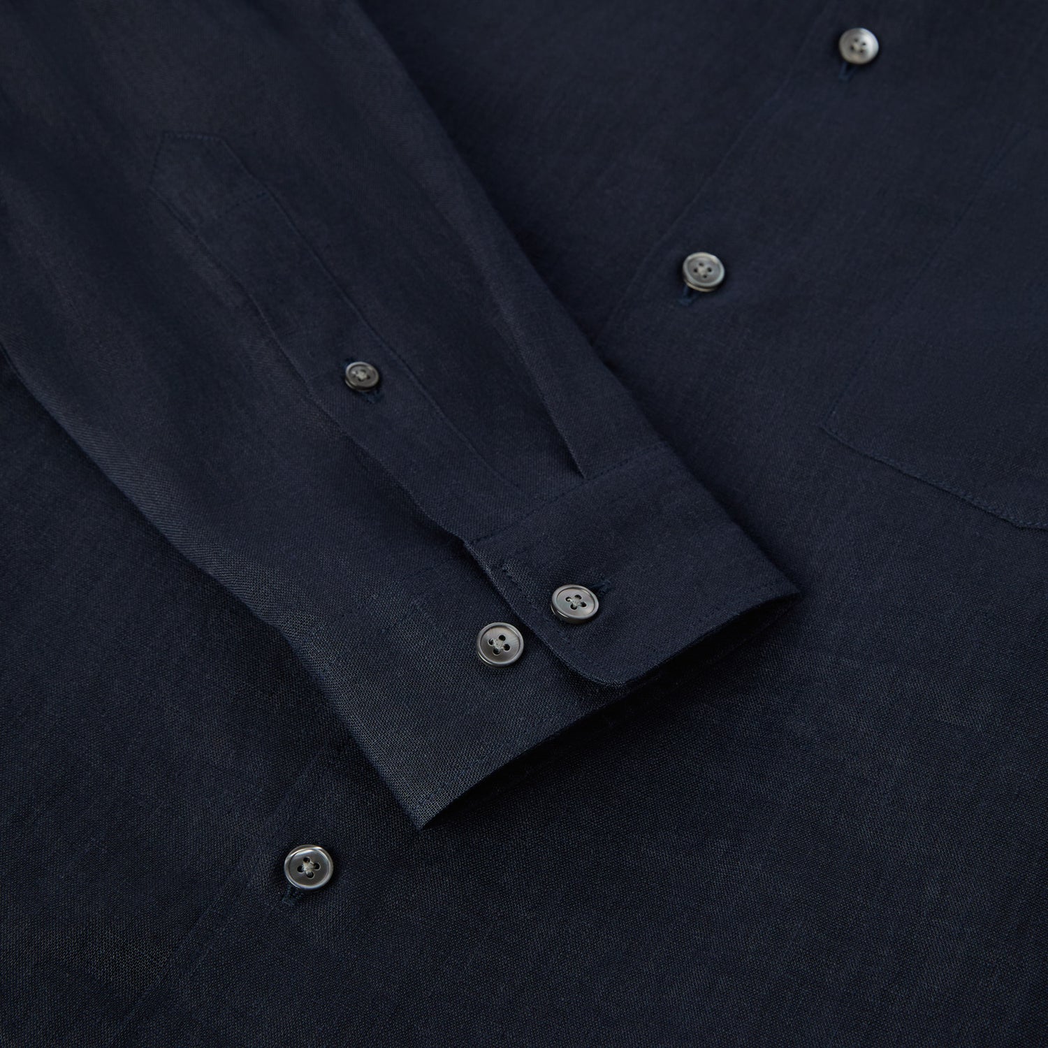 Men's Relaxed Linen Shirt