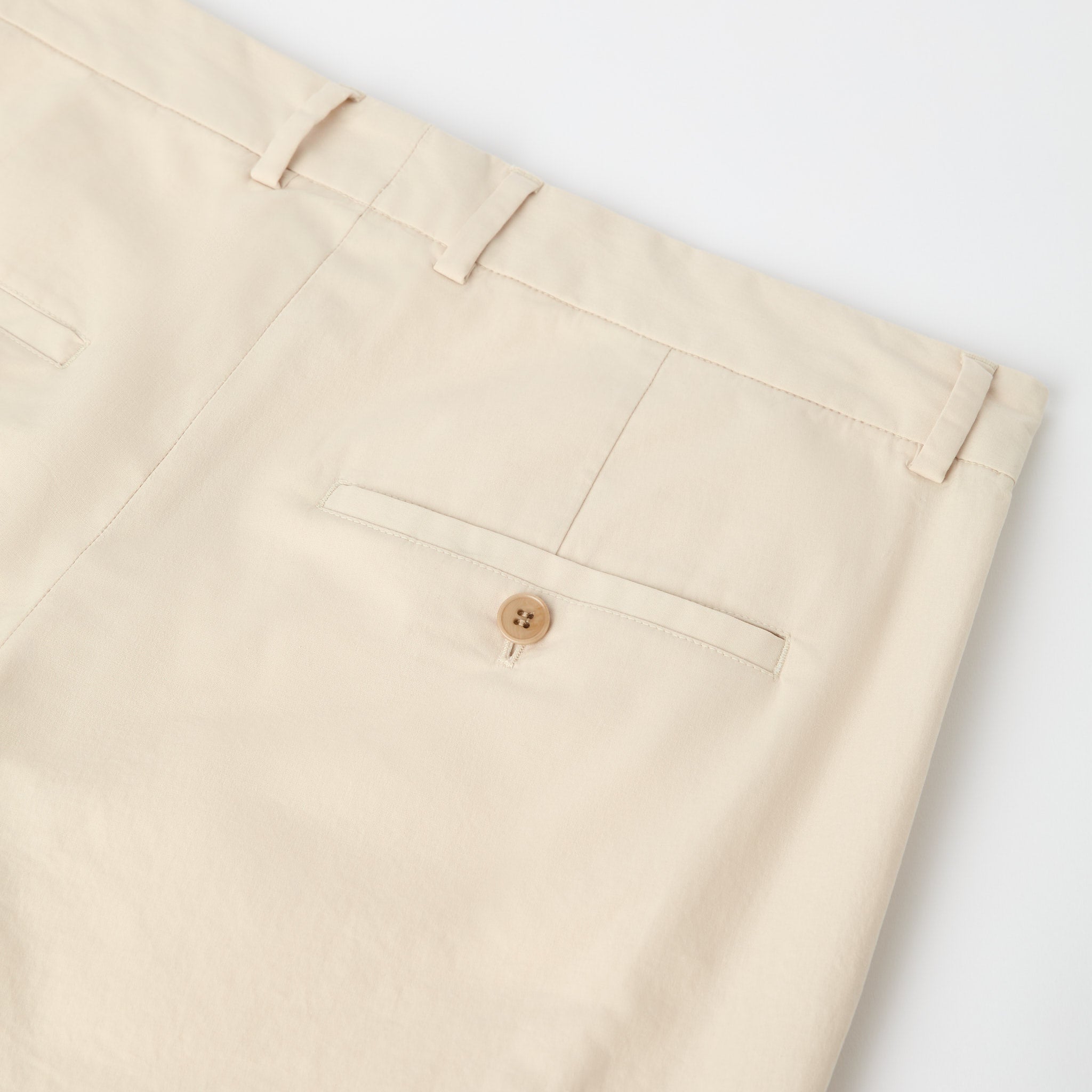 Men's Tapered Lightweight Cotton Chinos | Modern & Comfortable