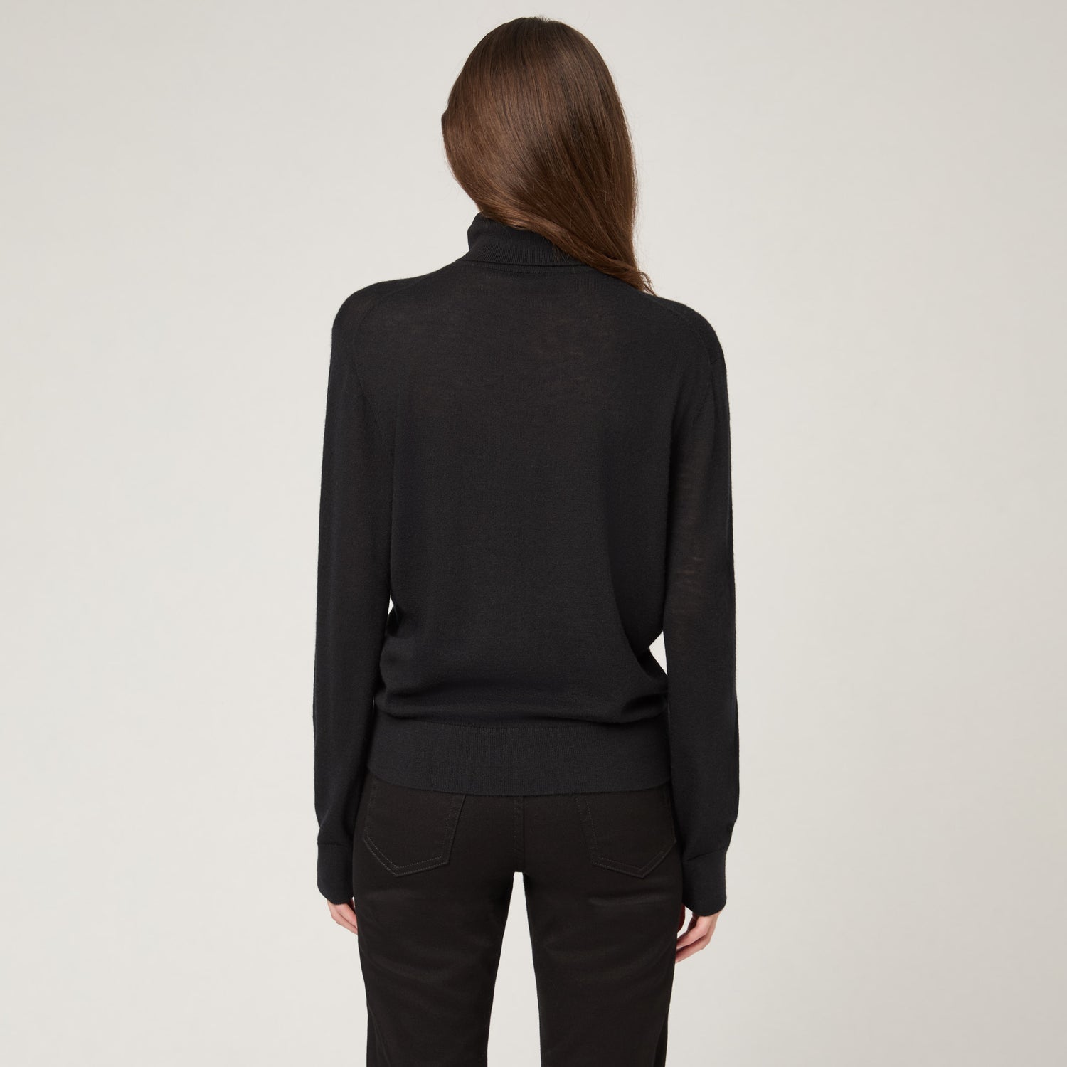 Women's Fine-Knit Cashmere Turtle Neck Sweater