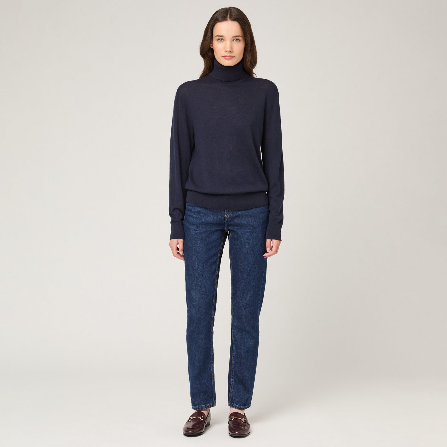 Women's Fine-Knit Cashmere Turtle Neck Sweater