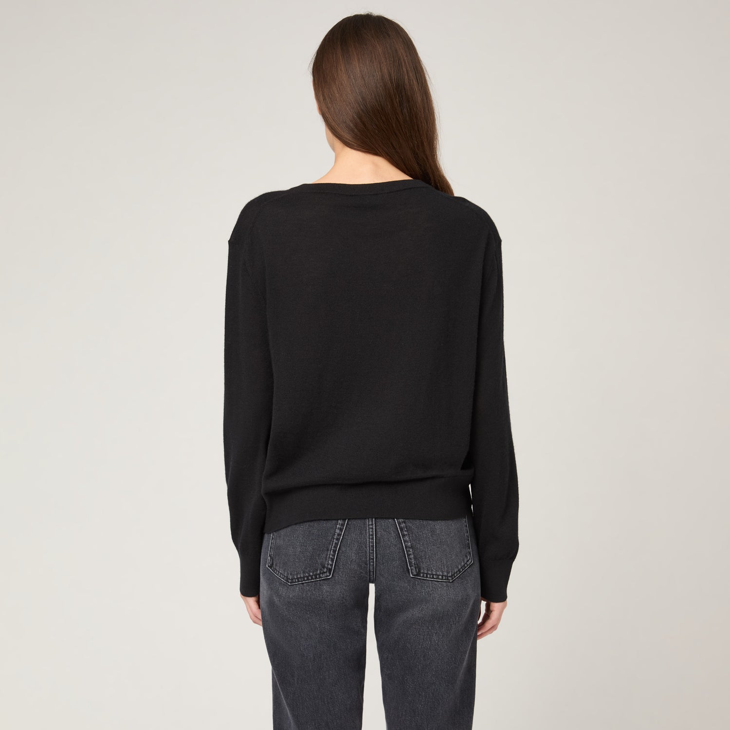 Women's Fine-Knit Cashmere V-Neck Sweater