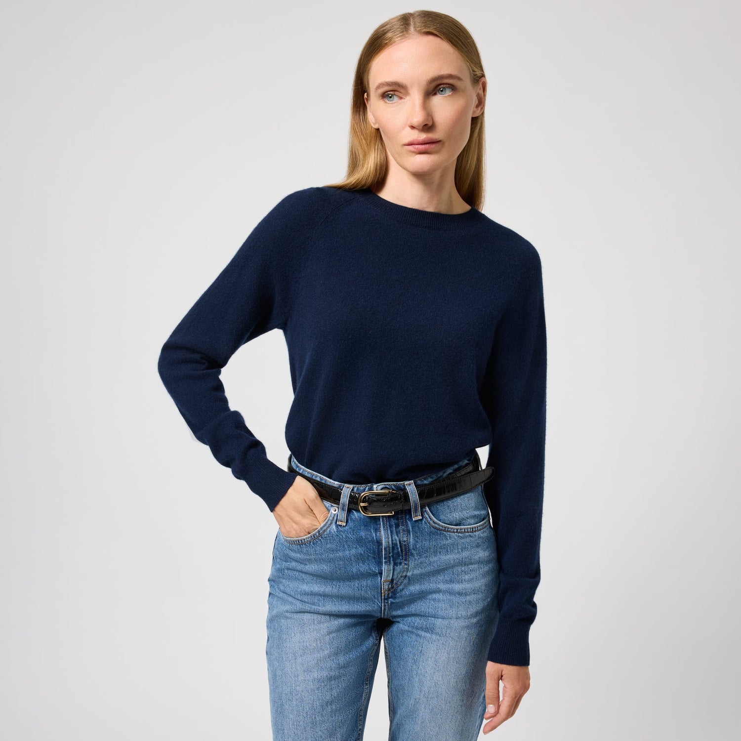 Women's Cashmere Crewneck Sweater