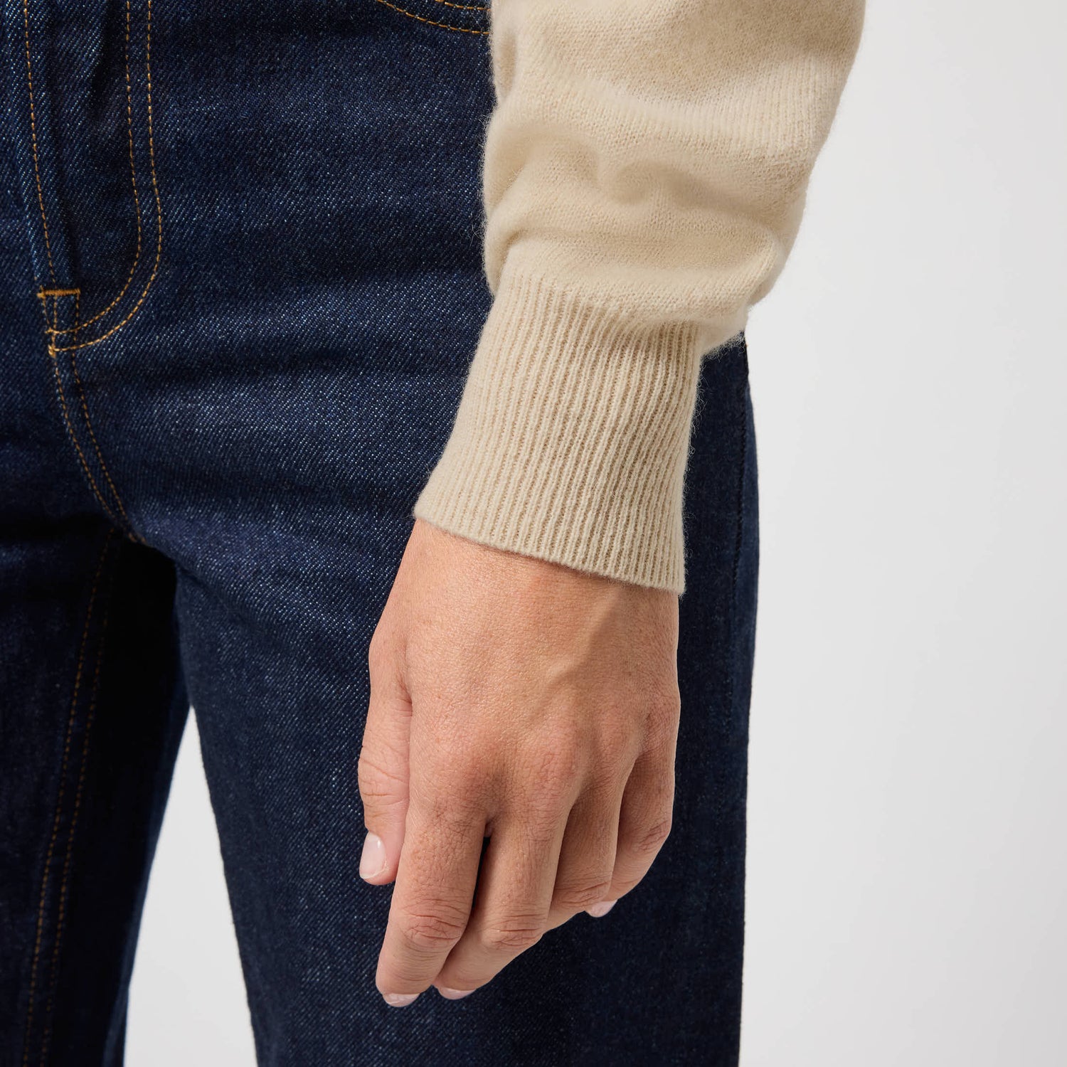 Women's Cashmere Crewneck Sweater