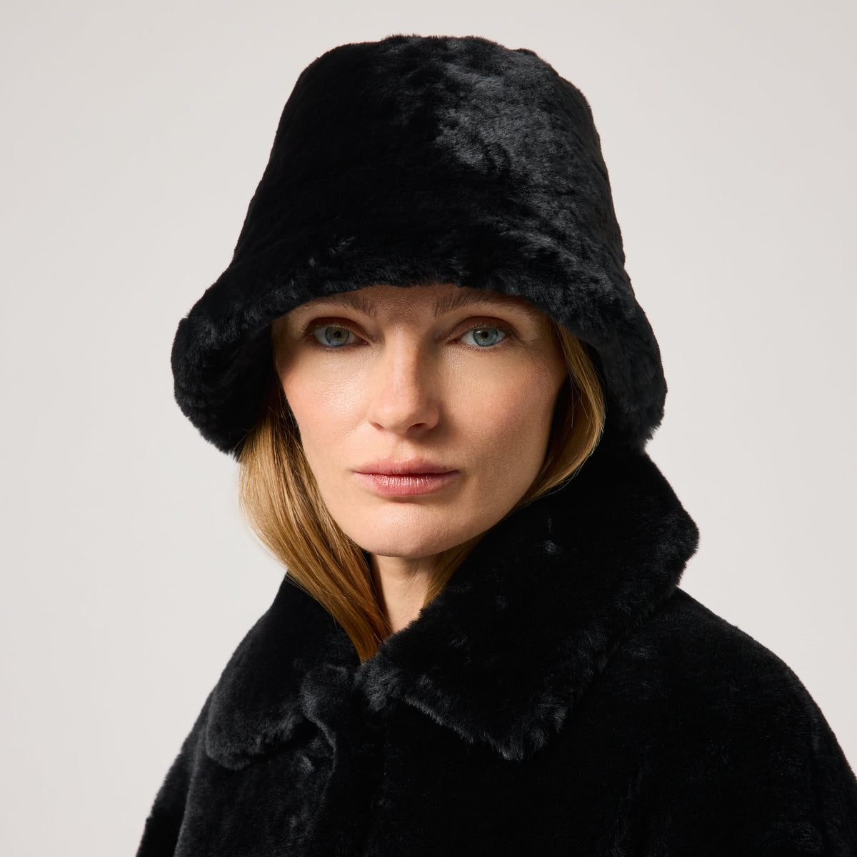 Women's Soft Combed Shearling Hat