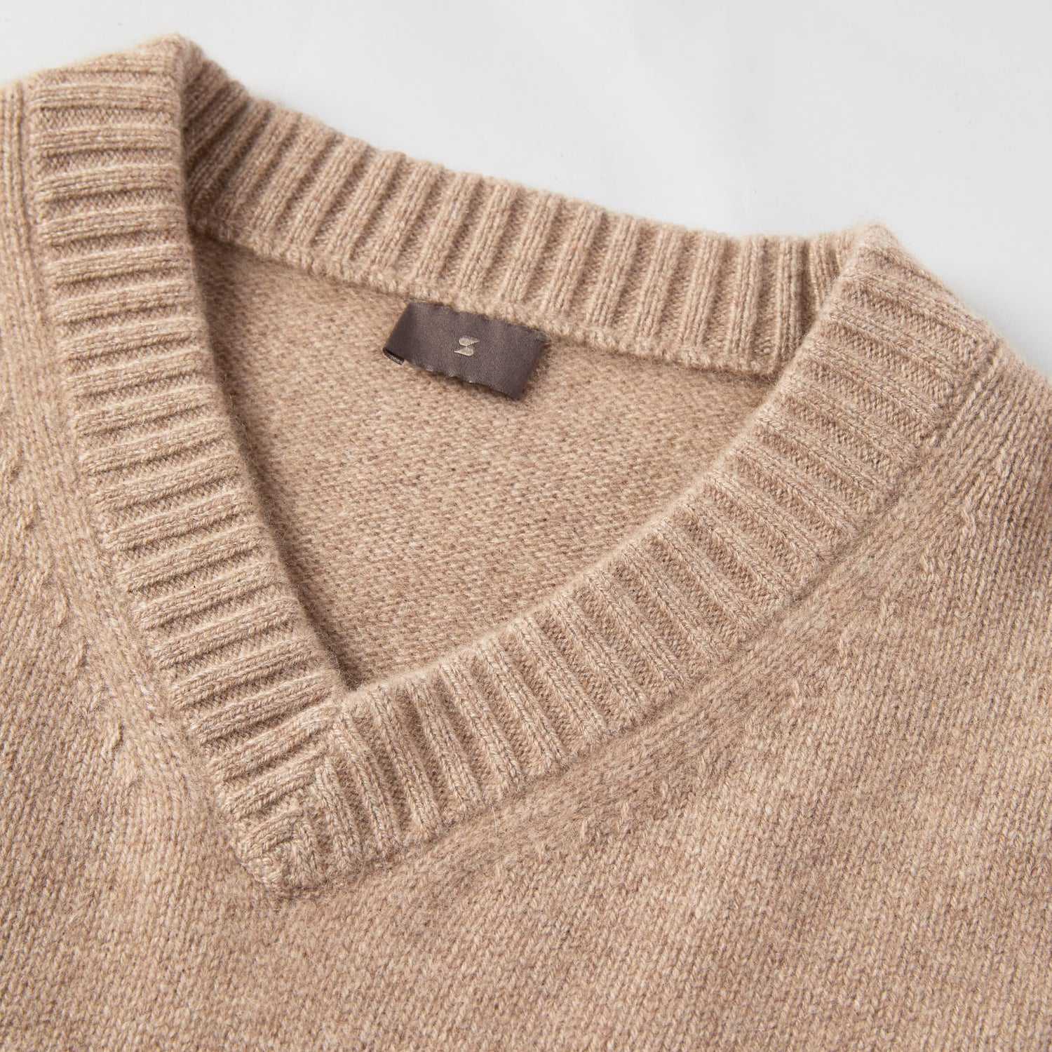 Women's Relaxed Cashmere V-Neck Sweater