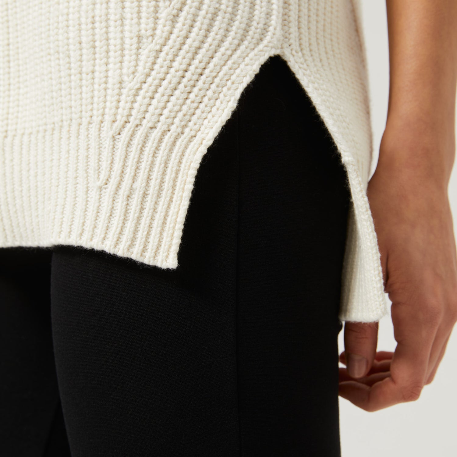 Women's Knitted Cotton-Cashmere Vest