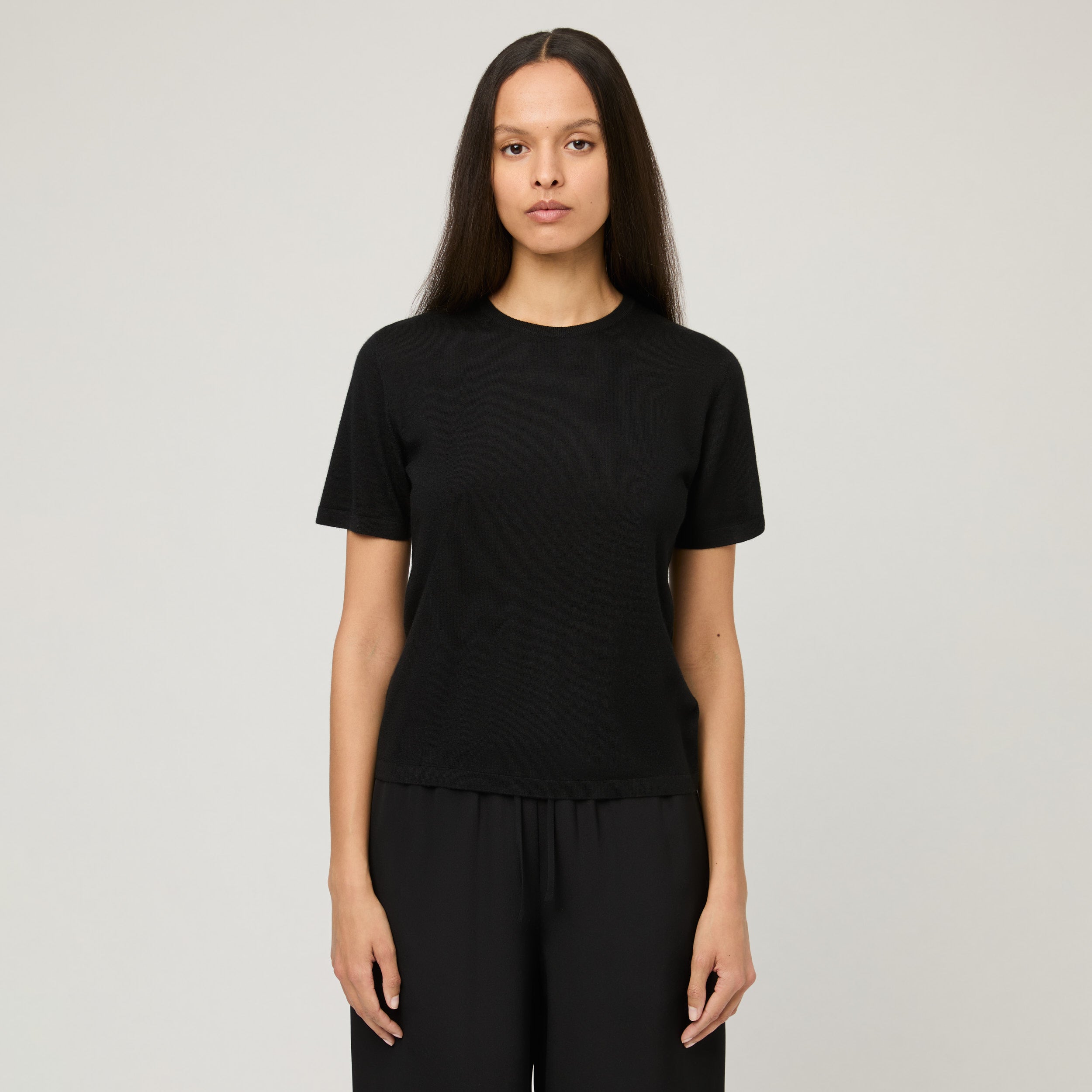 Women's Lightweight T-Shirt - Cashmere - Singular Society