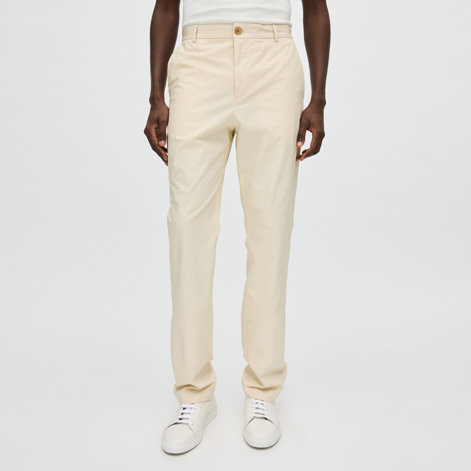 Men's Tapered Lightweight Cotton Chinos