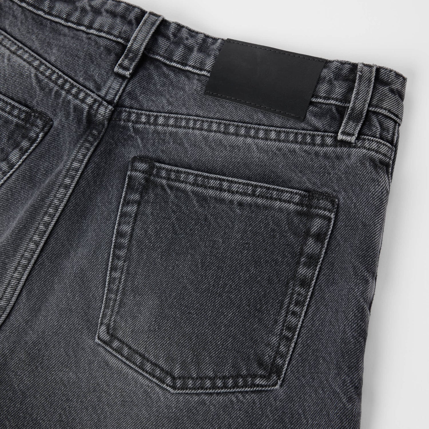 Women's Mid-Waist Barrel Leg Denim