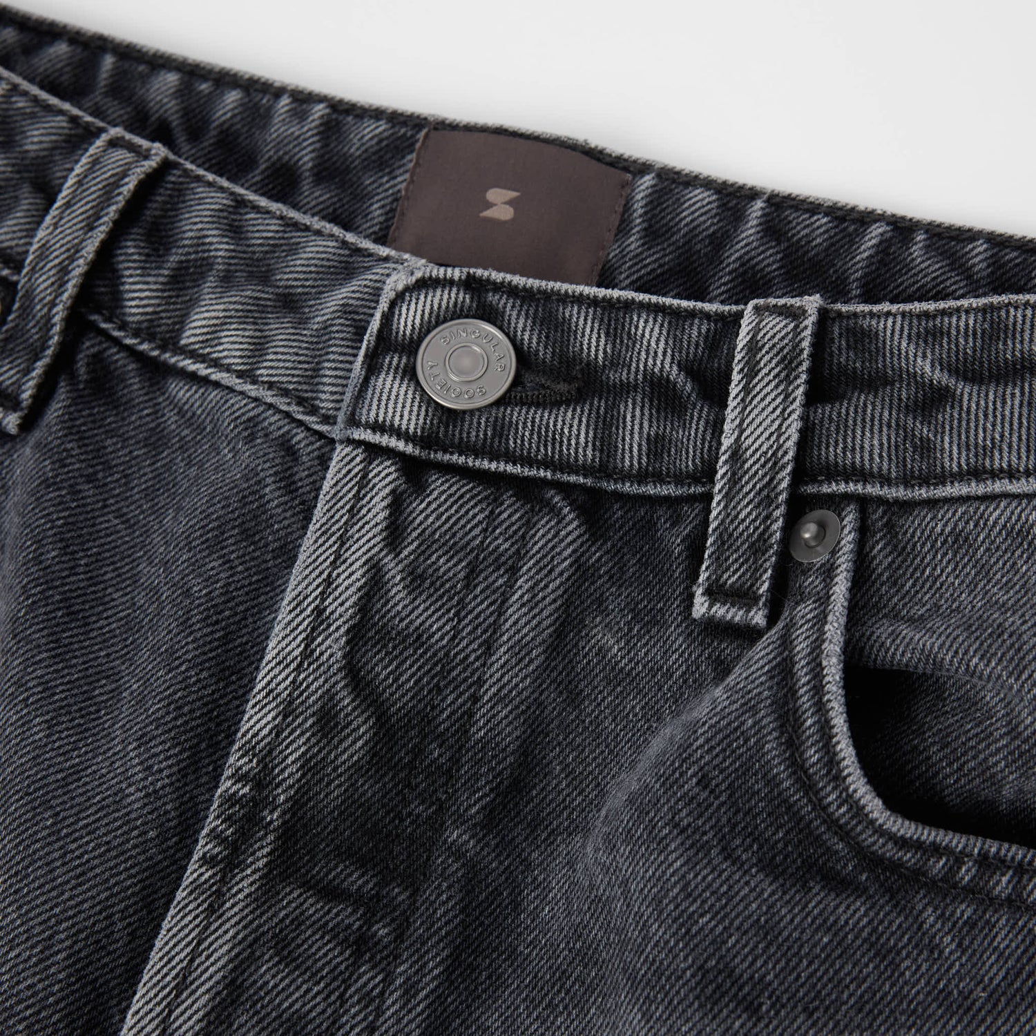 Women's Mid-Waist Barrel Leg Denim