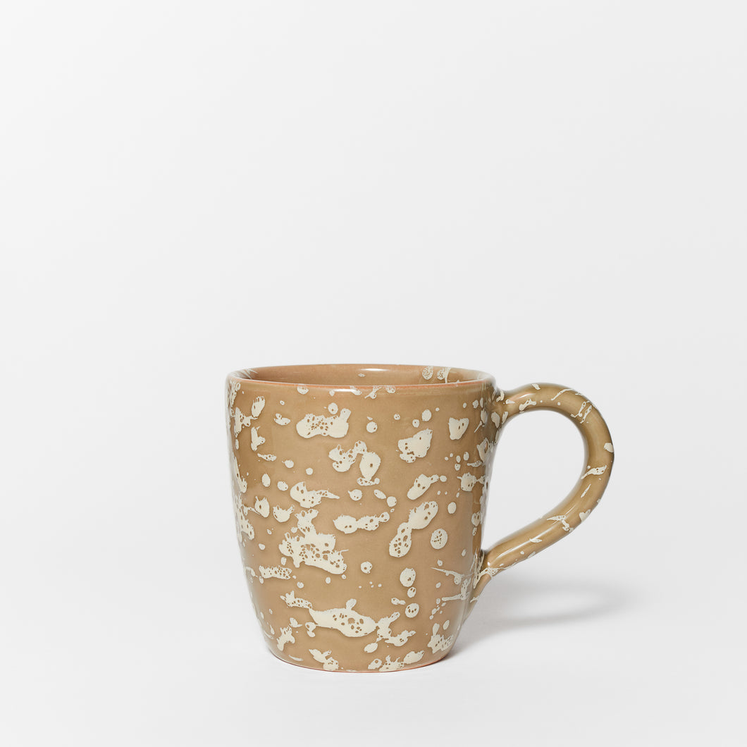 Coffee mug with ear
